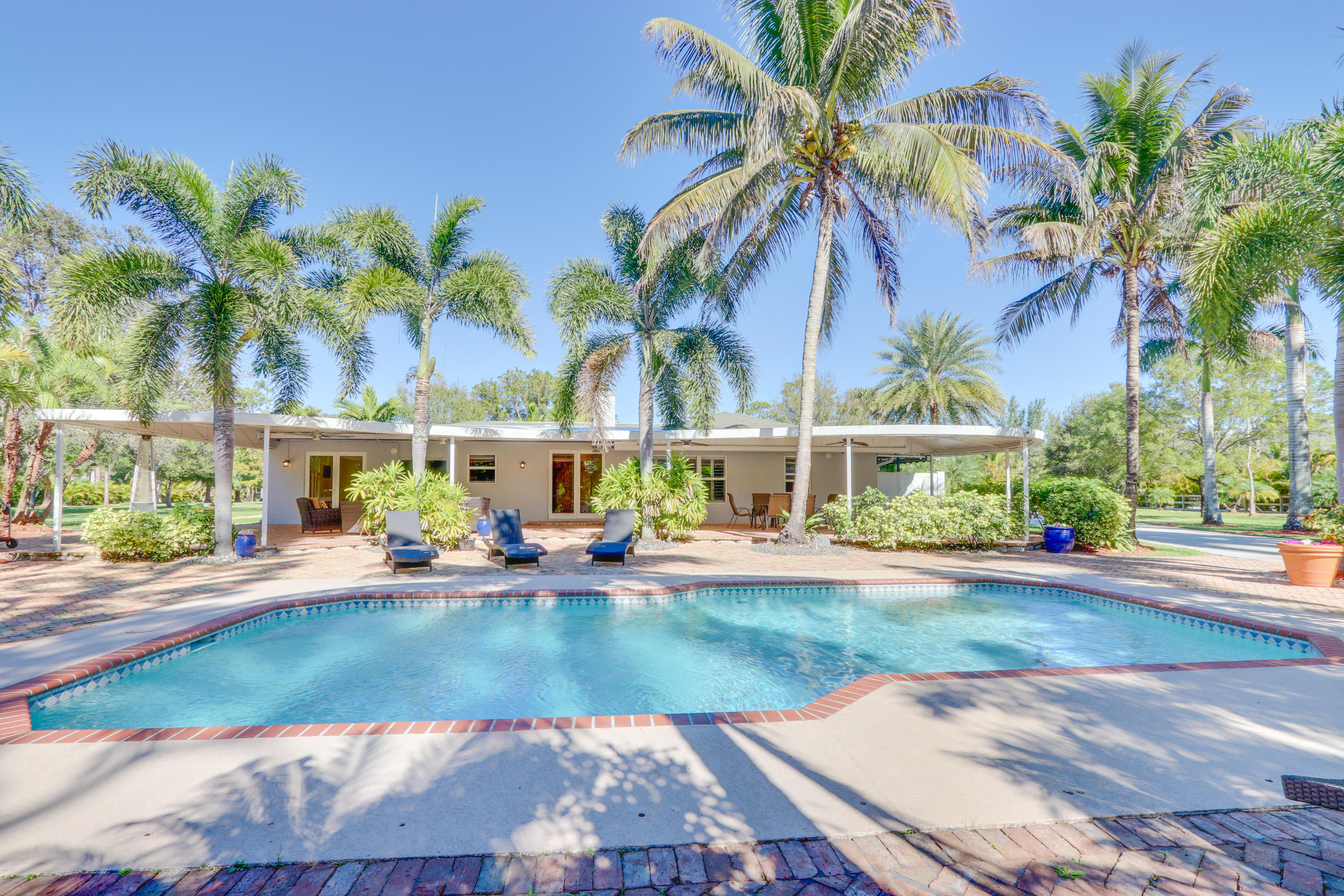 Seminole Ranches 2 properties for sale, Lake Worth,33449 FL. Boca Agency Real Estate.