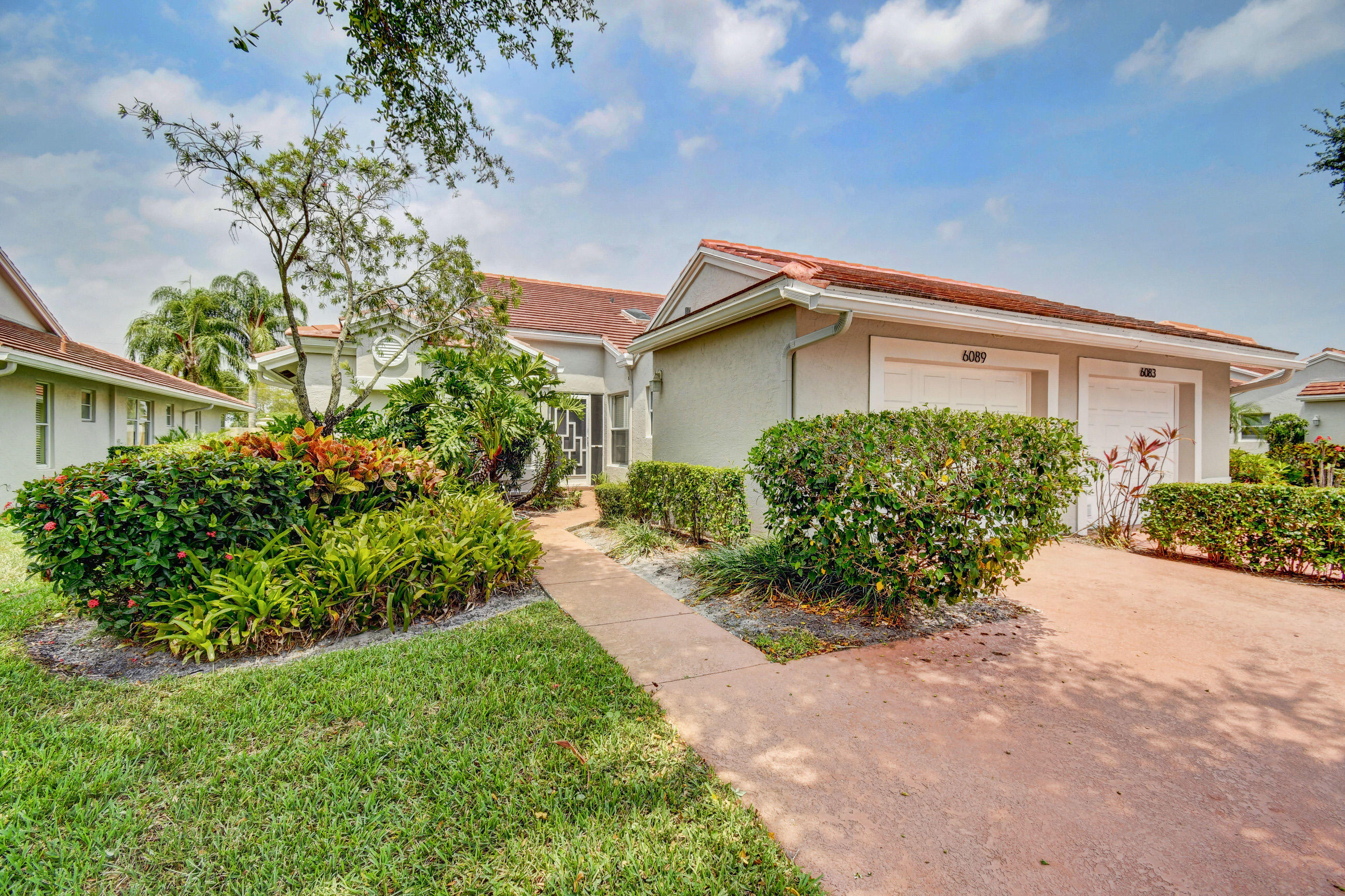 3/2 in Egret Pointe at Coral Lakes for sale 210,000