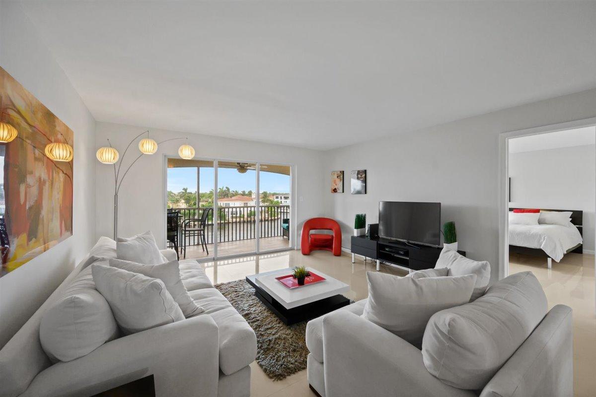 SAN REMO 12 properties for sale, Boca Raton,33487 FL. Boca Agency