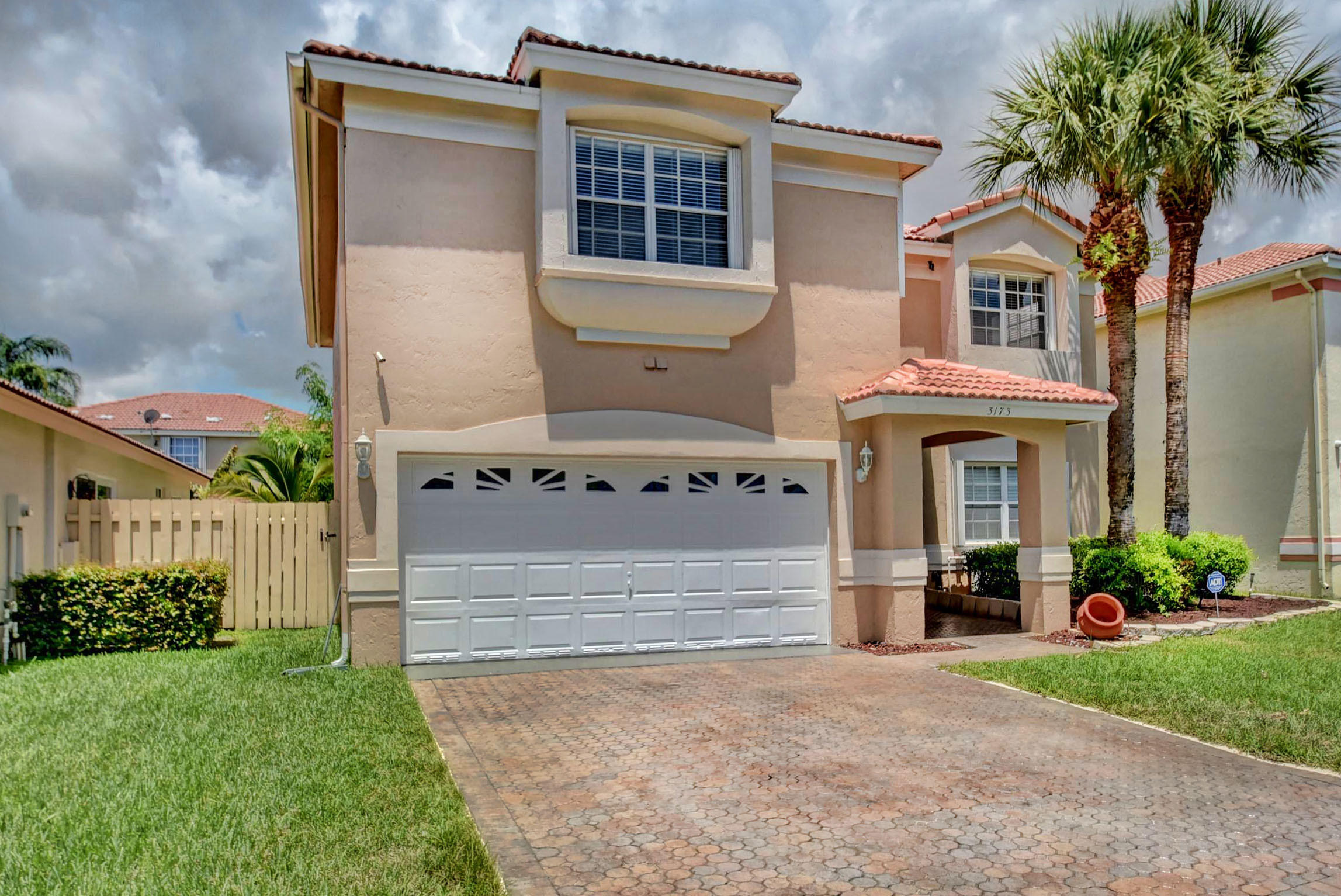 HOLIDAY SPRINGS EAST 4 properties for sale, Margate,33063 FL. Boca