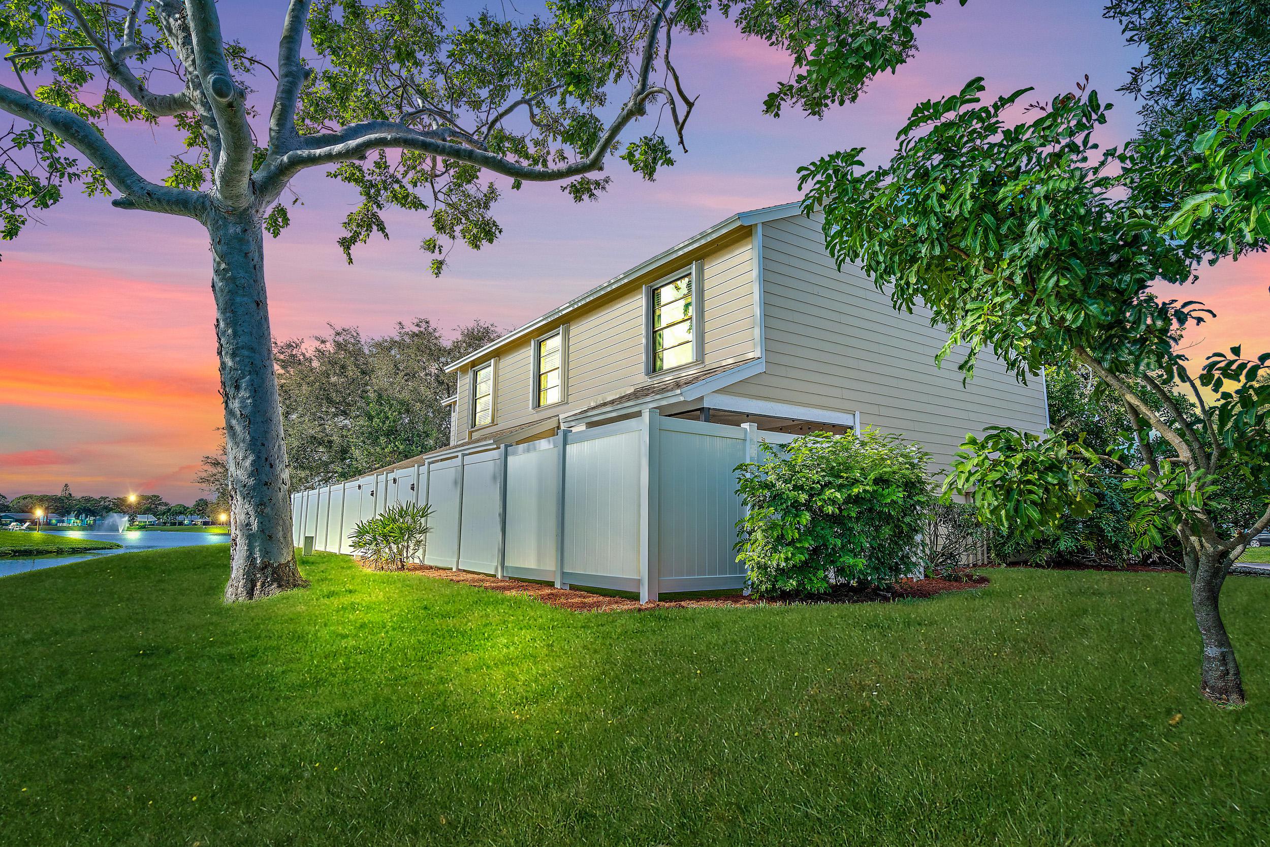 JUPITER VILLAGE 8 properties for sale, Jupiter,33458 FL. Boca Agency