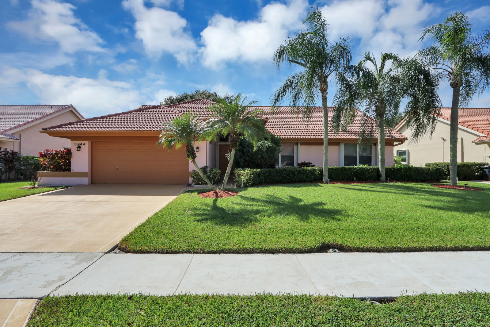 WINSTON TRAILS 24 properties for sale, Lake Worth,33463 FL. Boca