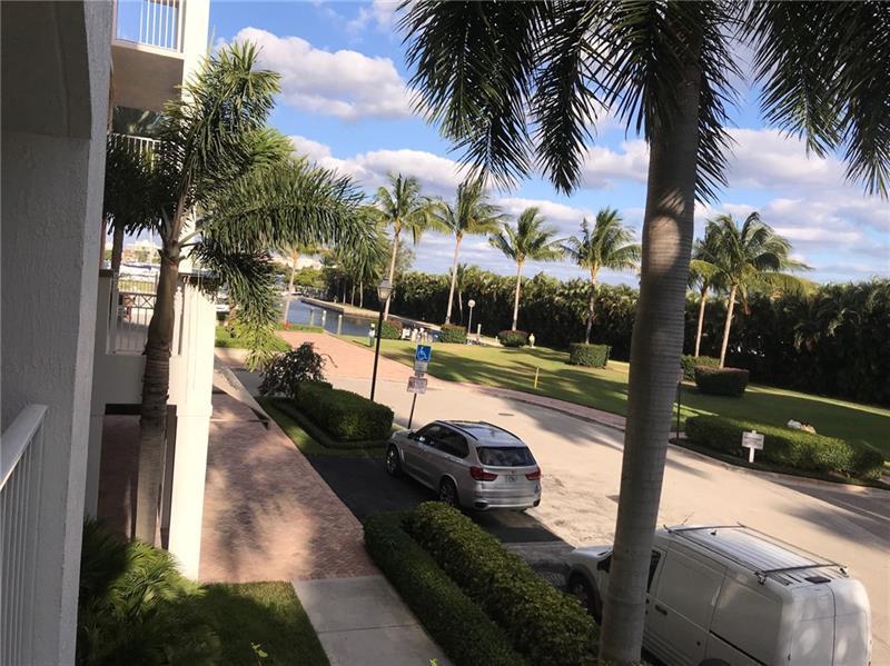 Moorings At Lantana Condo 13 properties for sale, Lantana,33462 FL