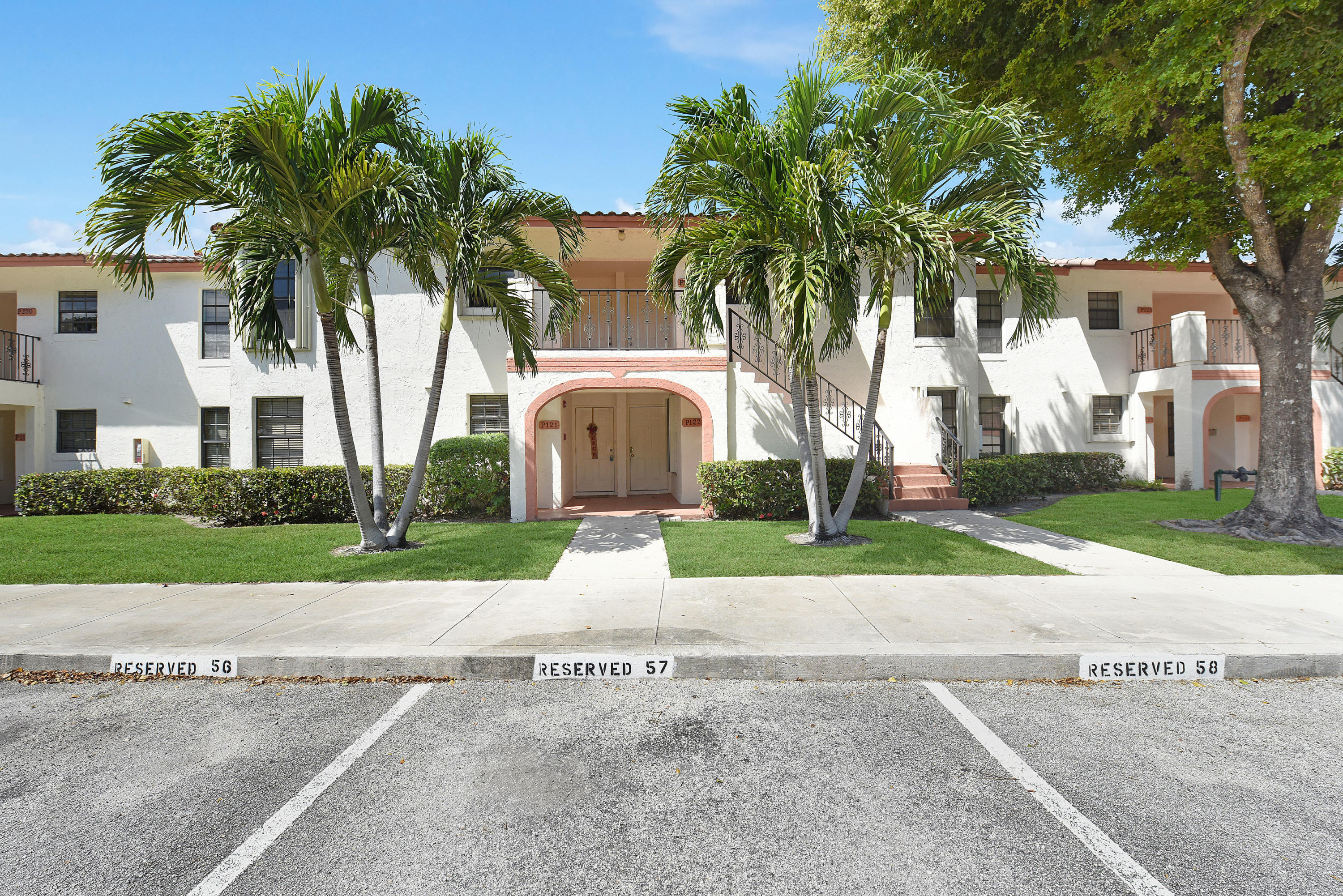 LAKE WINDWOOD CONDO 5 properties for sale, Boca Raton,33431 FL. Boca