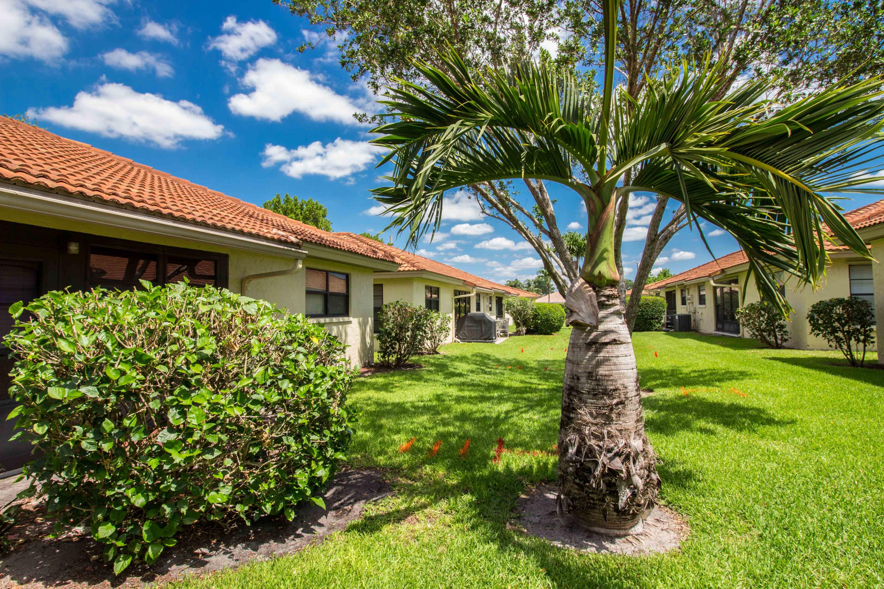 2/2 in Bent Tree Villas West for sale 165,000