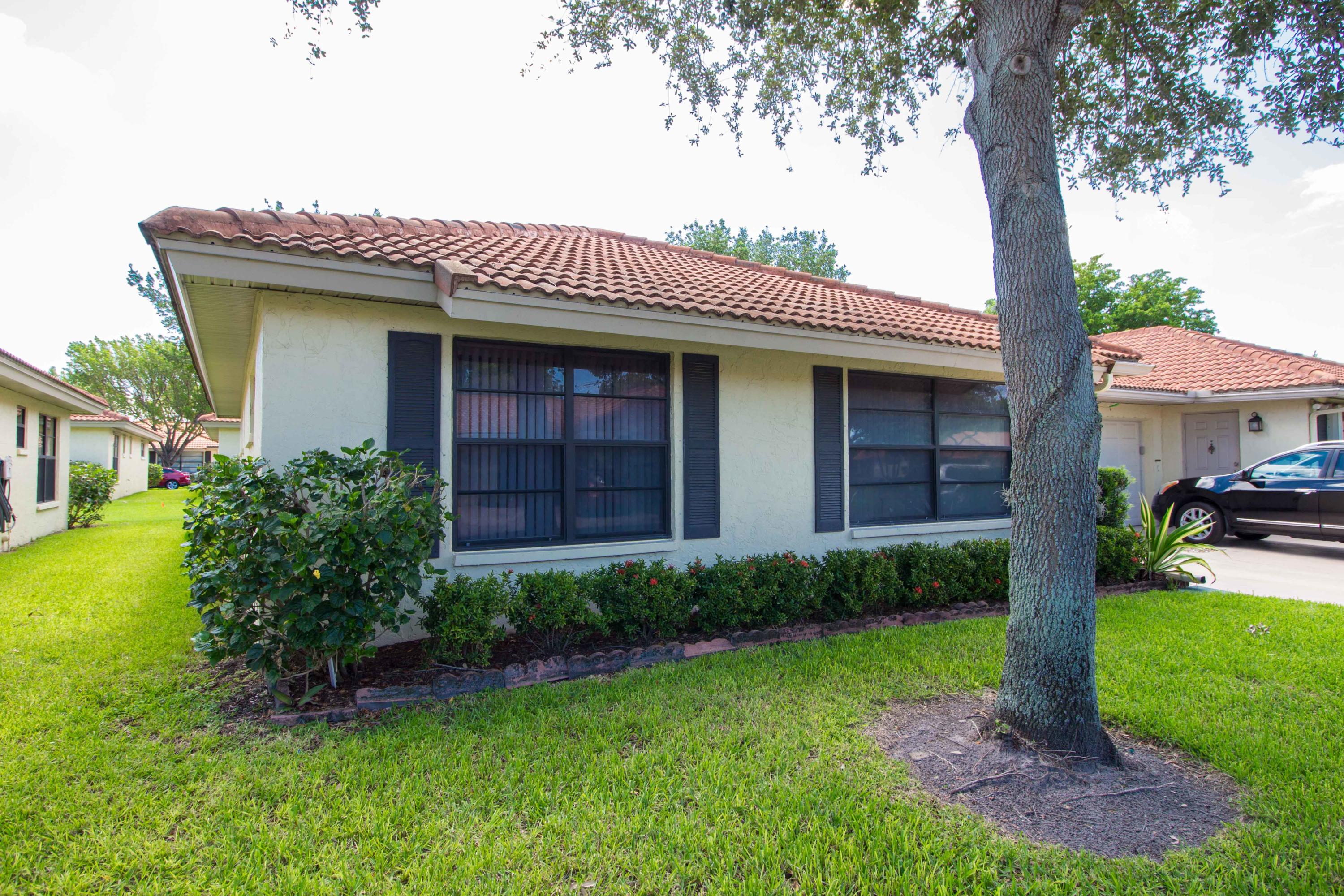 2/2 in Bent Tree Villas West for sale 150,000