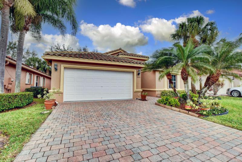 3/2 in Ponte Vecchio West for sale 335,000