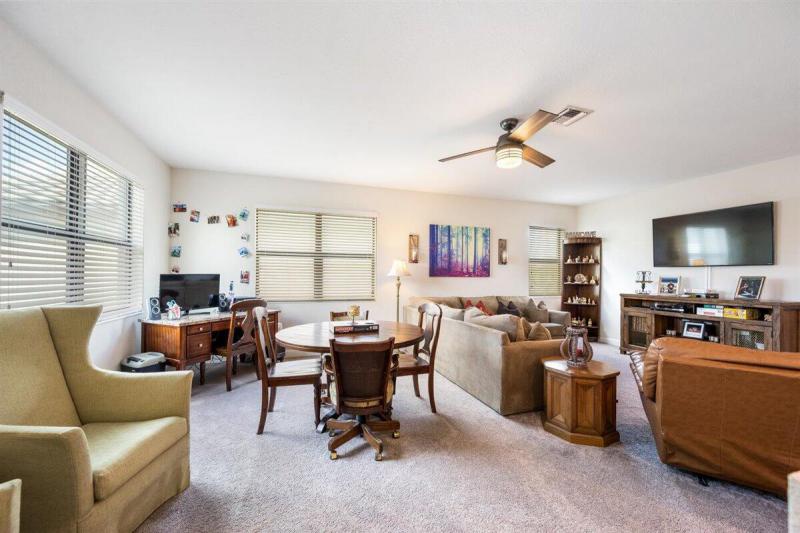 4/3.1 in Silverwood Estates for sale 590,000