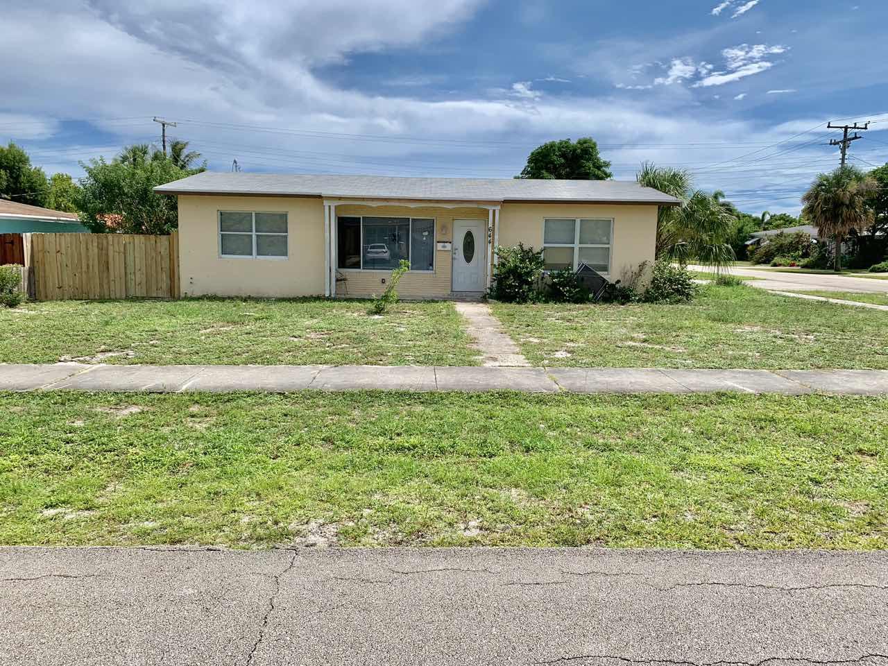 Kelsey City 4 properties for sale, Lake Park,33403 FL. Boca Agency