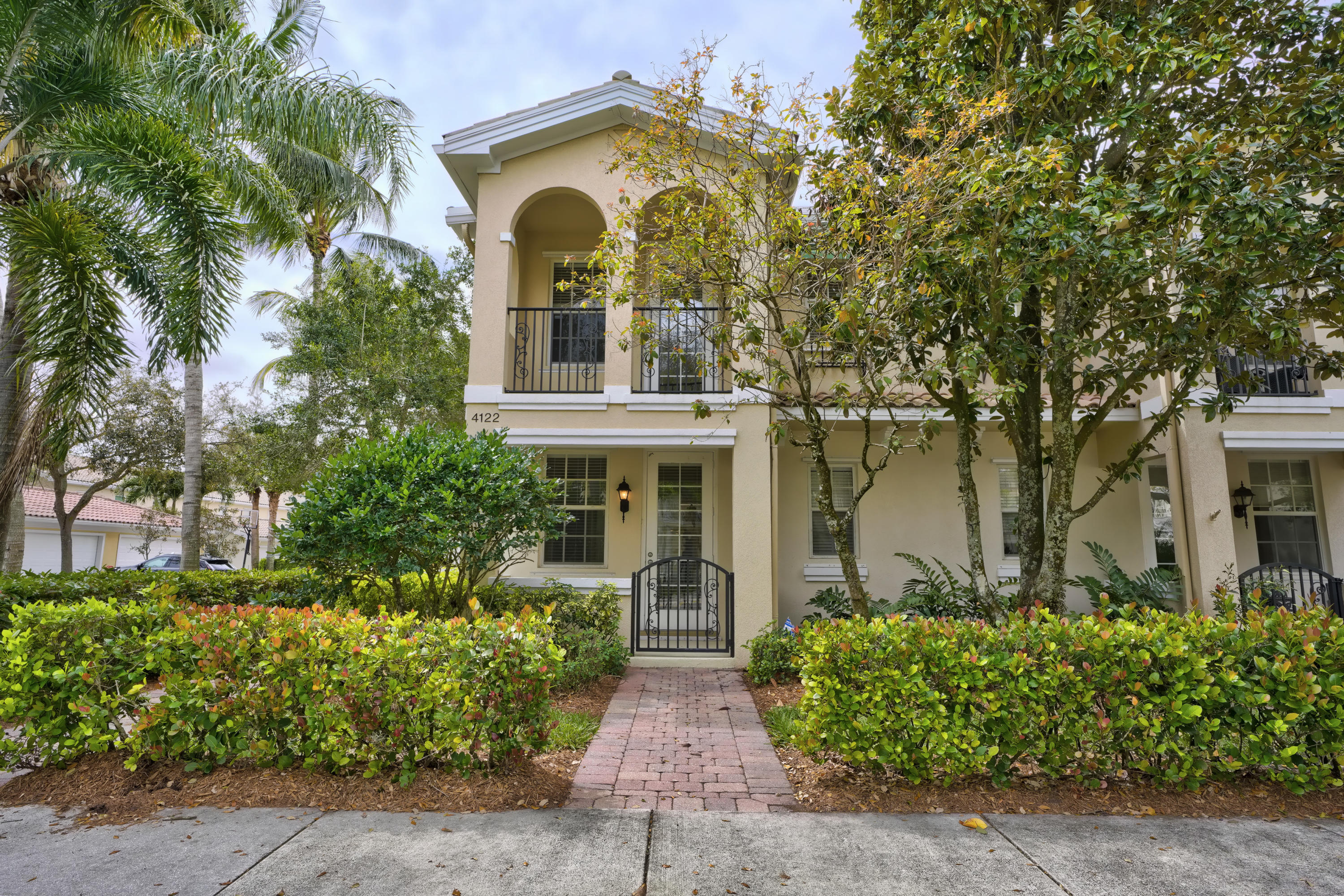 tuscany at abacoa 5 properties for sale, Jupiter,33458 FL. Boca