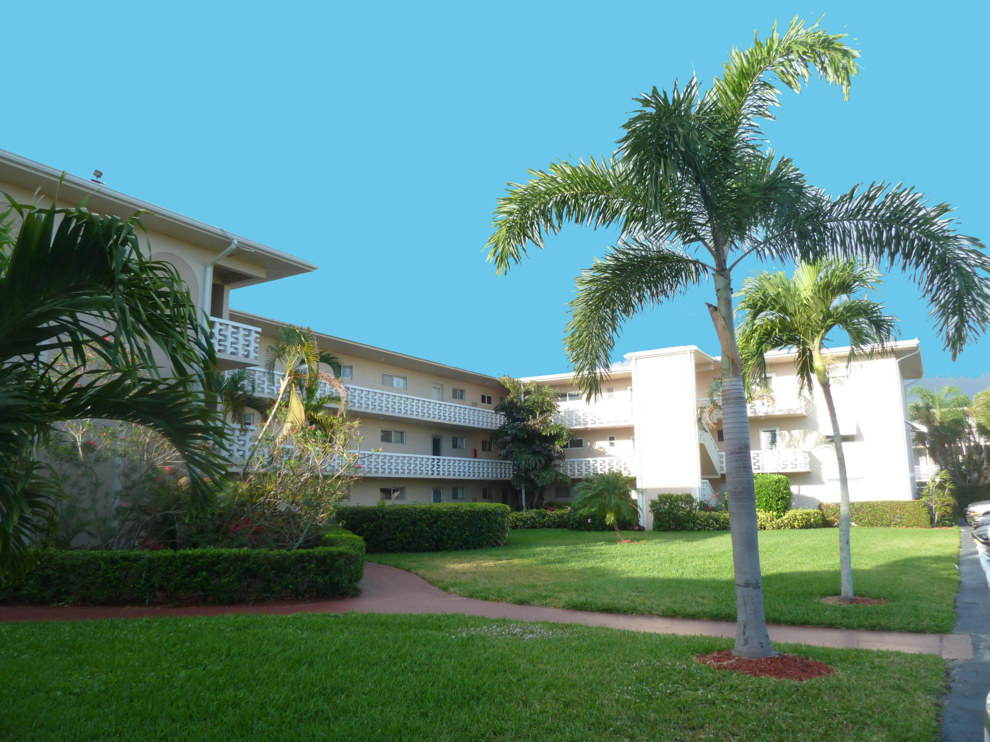 LAKE CLARKE GARDENS 19 properties for sale, Lake Worth,33461 FL. Boca