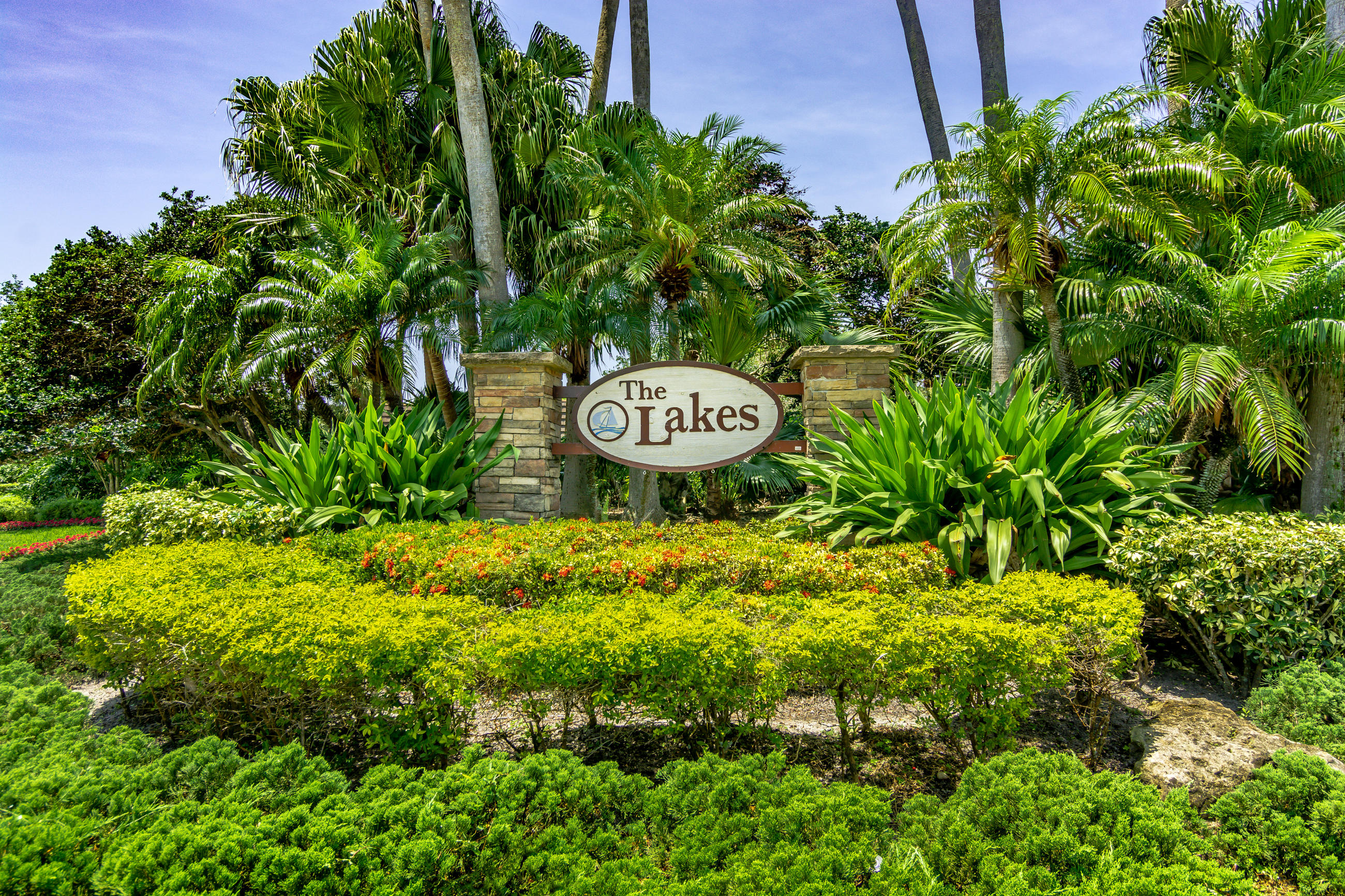 LAKES AT THE BLUFFS 2 properties for sale, Jupiter,33477 FL. Boca Agency Real Estate.