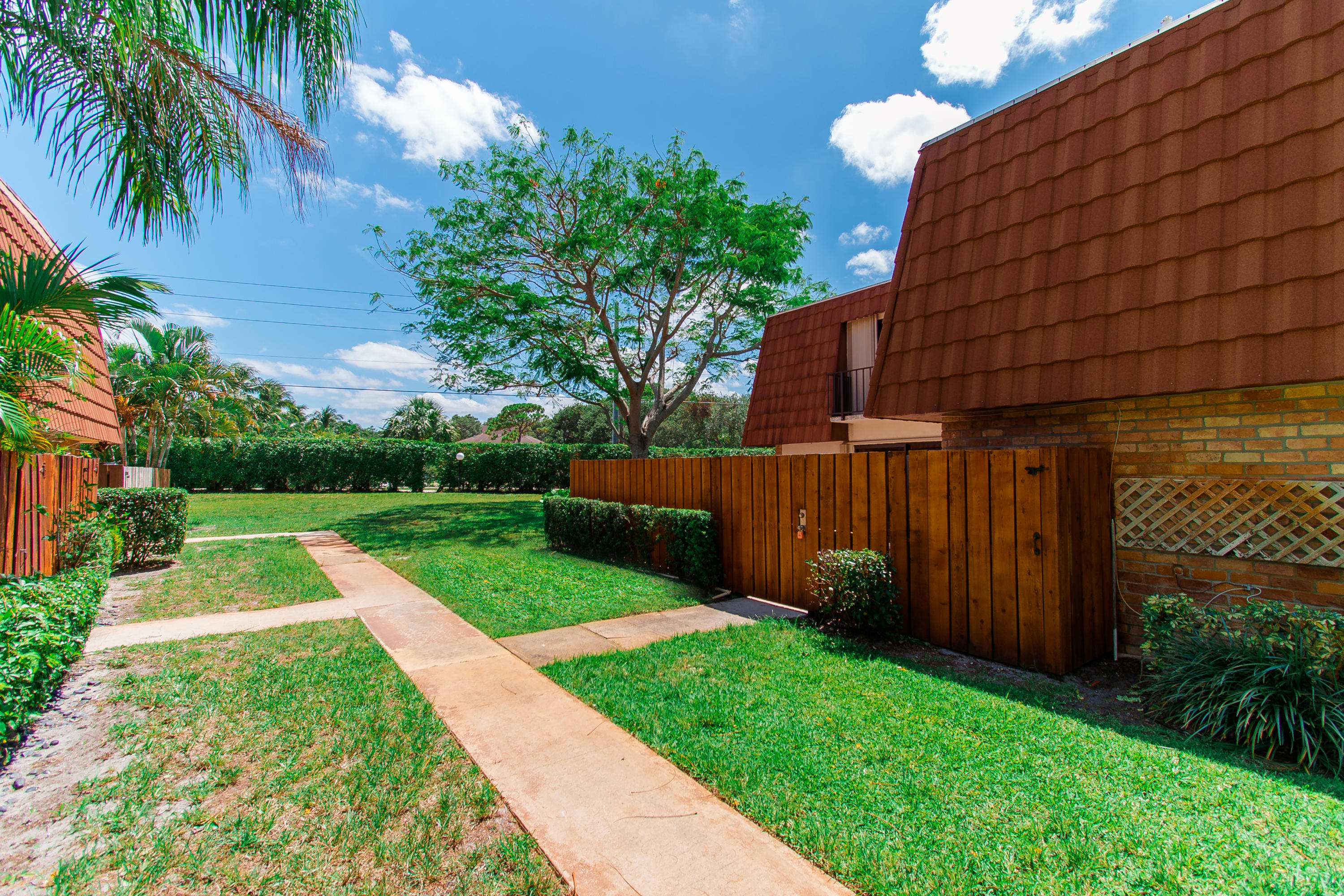 Spanish Wells Condo 2 properties for sale, Delray Beach,33445 FL