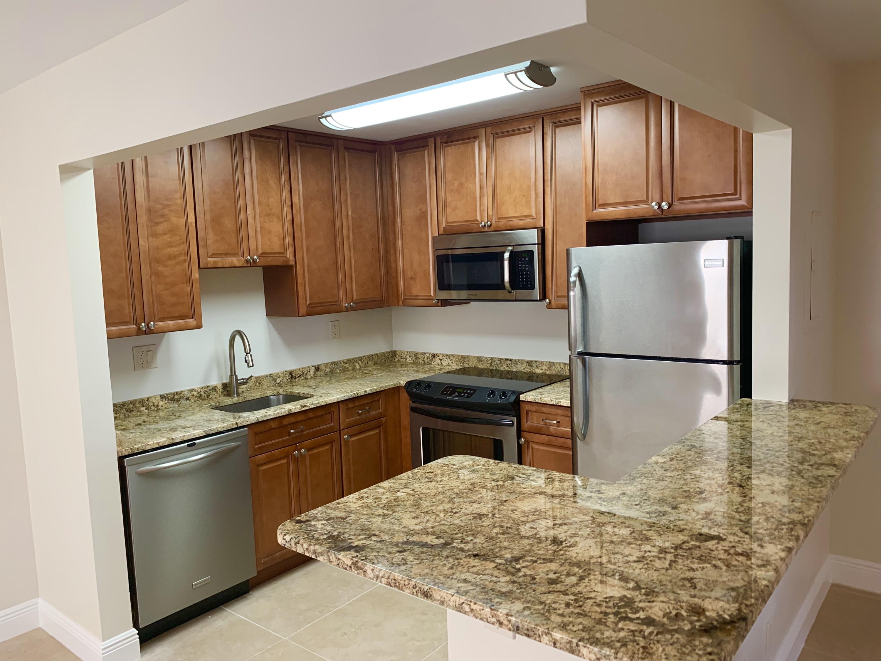 MON 561 properties for sale, Miami Gardens,33169 FL. Boca Agency Real