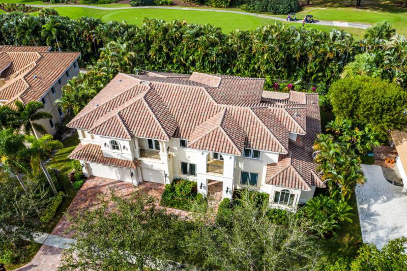 5/6.1 in Woodfield Hunt Club for sale 1,975,000