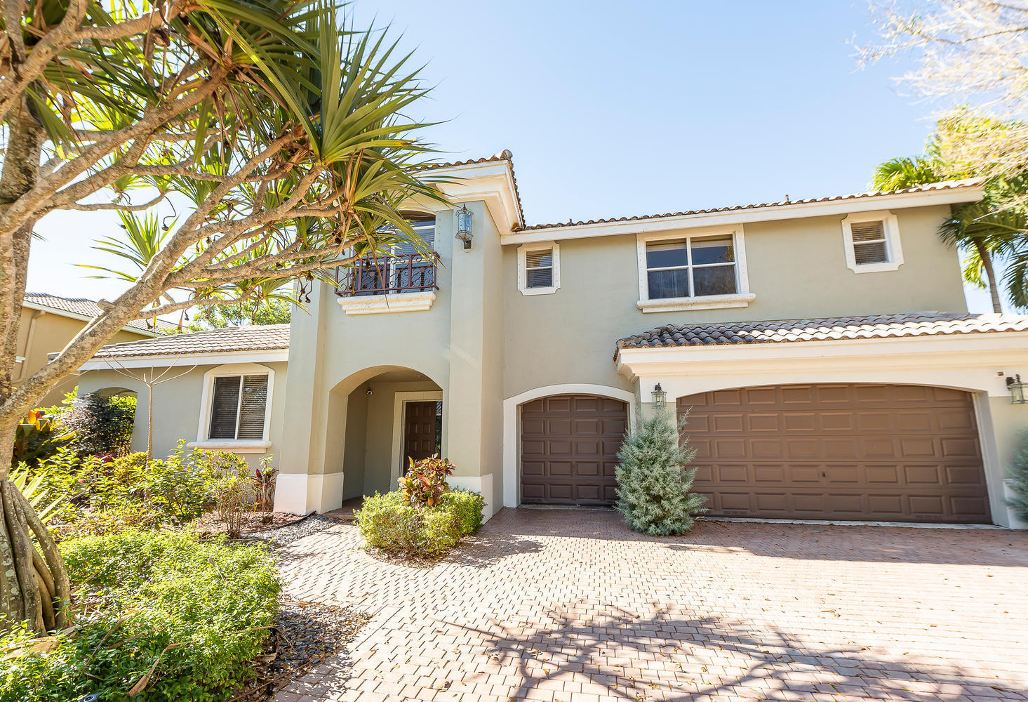 FOX RIDGE 12 properties for sale, Parkland,33076 FL. Boca Agency Real