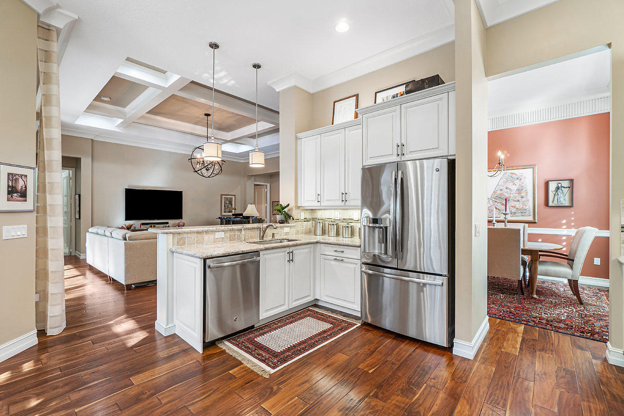 4/3.1 in Valencia Reserve for sale 660,000