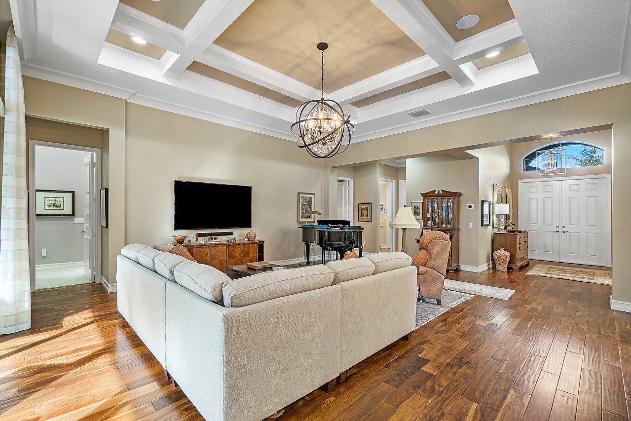 4/3.1 in Valencia Reserve for sale 660,000