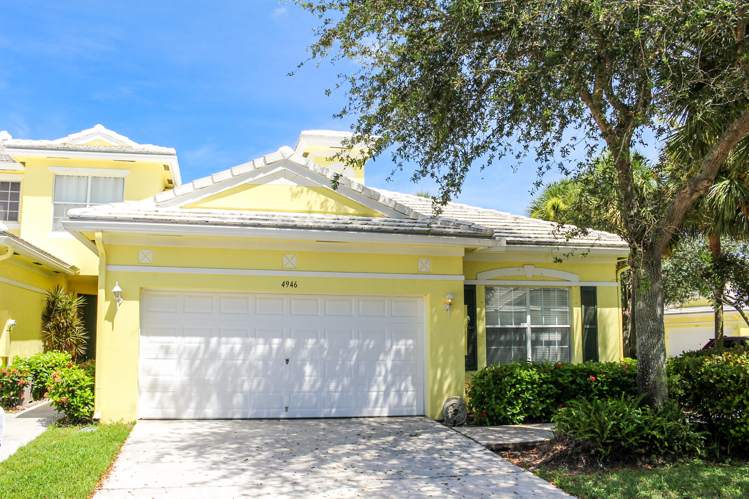 Lantern Key 7 properties for sale, Lake Worth,33463 FL. Boca Agency Real Estate.