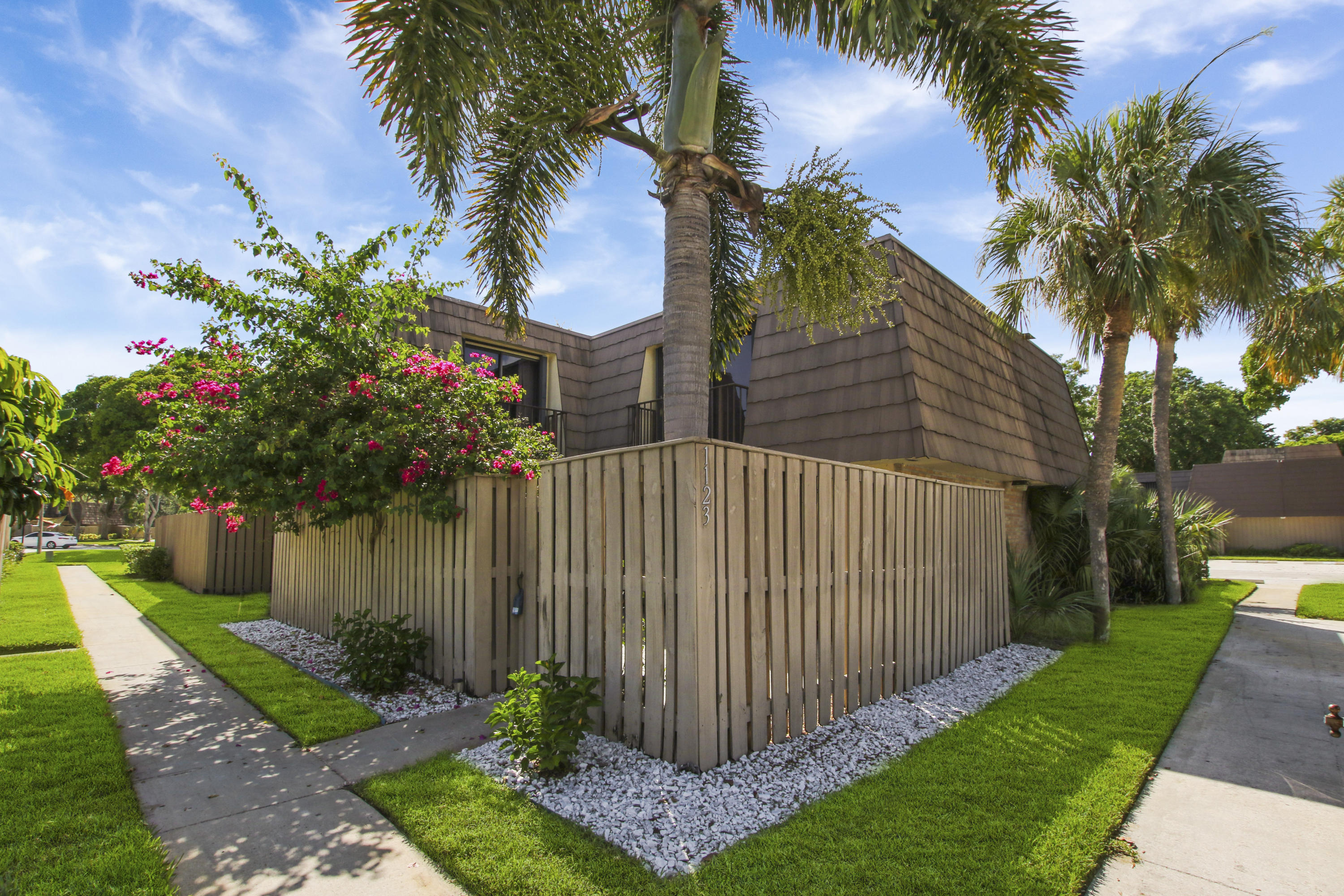 SANDALWOOD ESTATES 2 properties for sale, Palm Beach Gardens,33410 FL