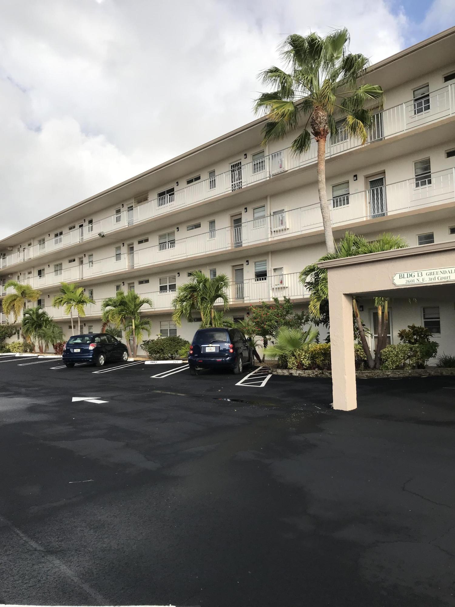 VILLAGE ROYALE 18 properties for sale, Boynton Beach,33435 FL. Boca