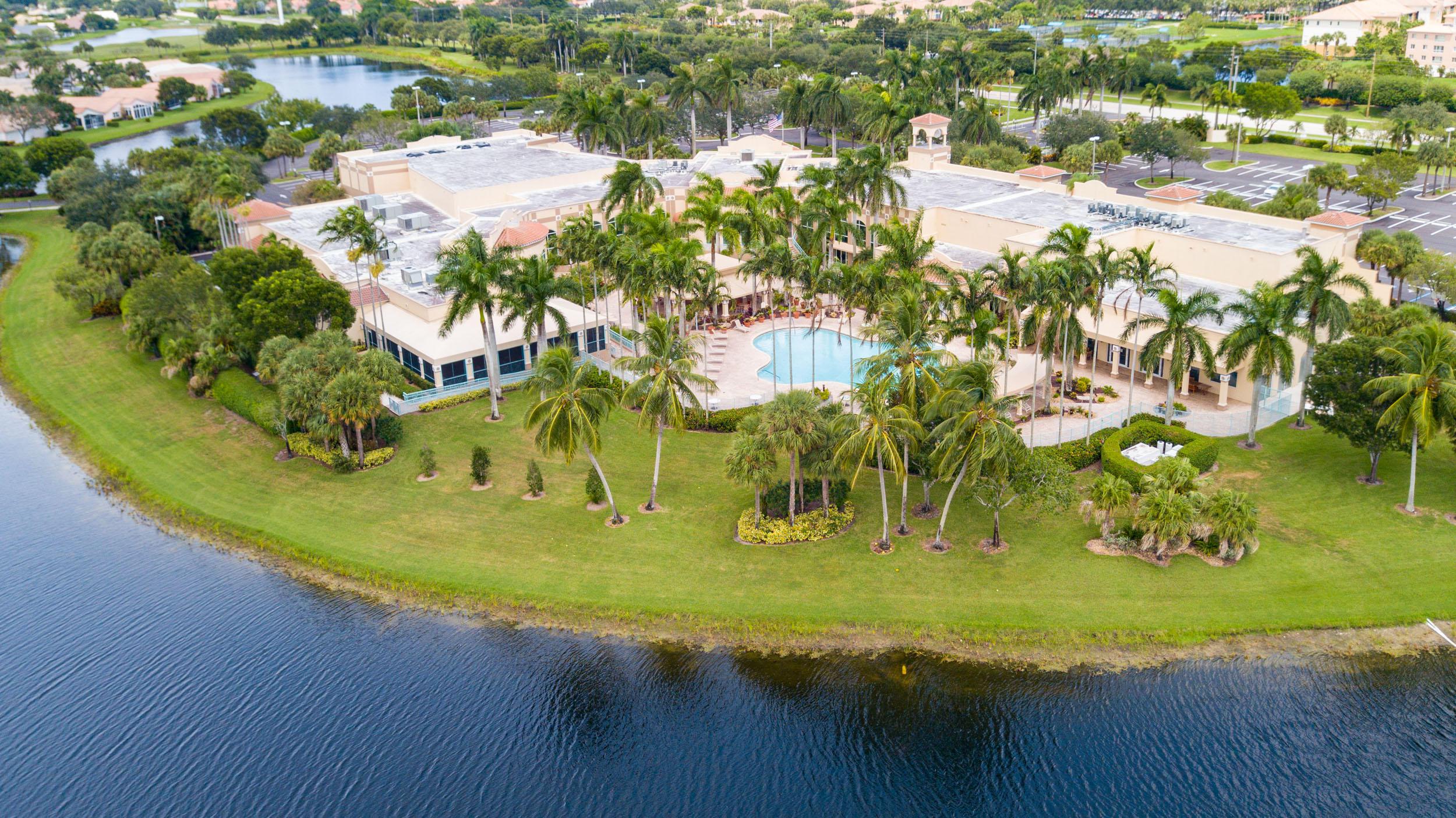 3/2 in Regal Shores at Coral Lakes for sale 285,000