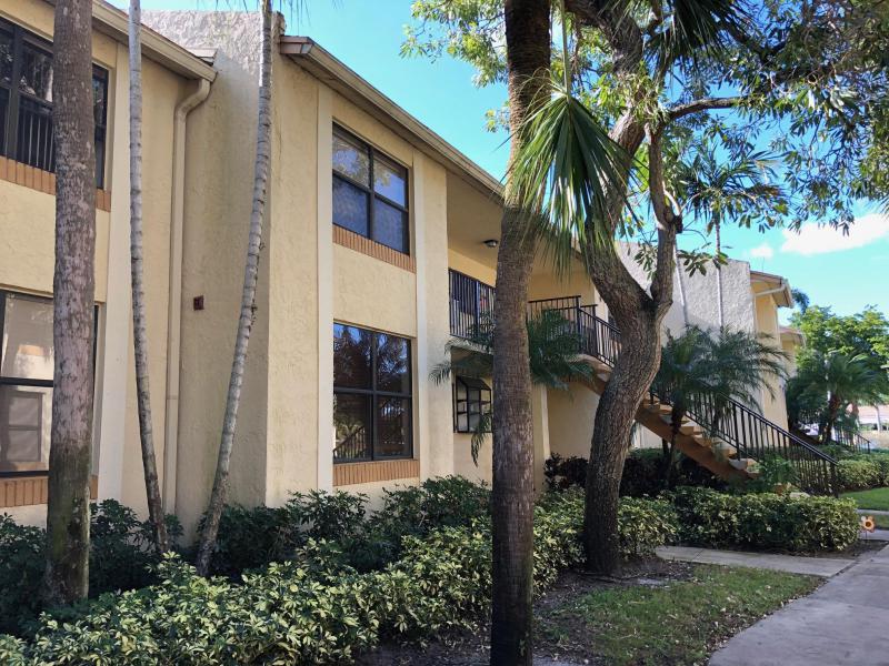 VILLAS AT MEADOW LAKES 4 properties for sale, Deerfield Beach,33442