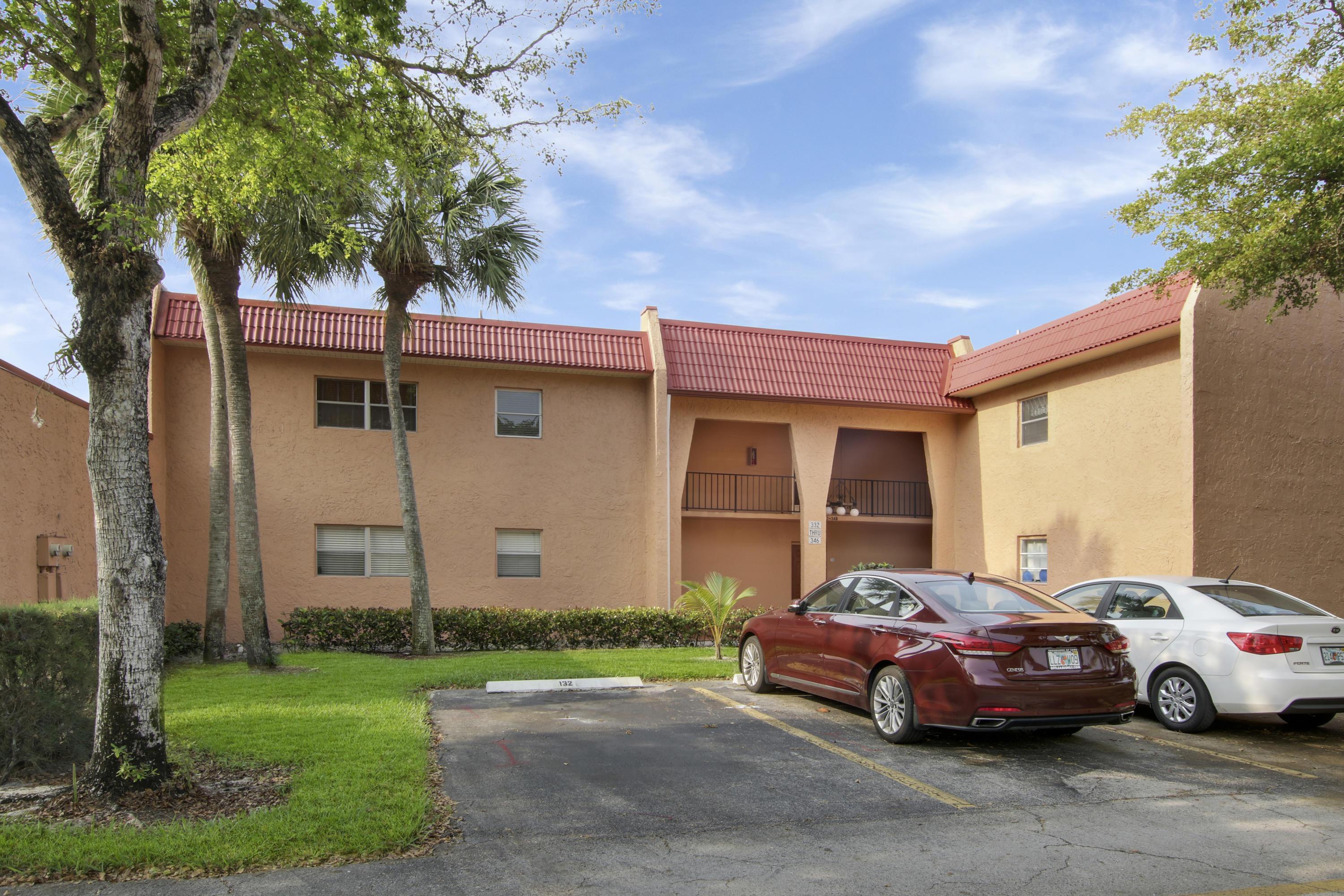 GOLDEN LAKES VILLAGE 35 properties for sale, West Palm Beach,33411 FL. Boca Agency Real Estate.