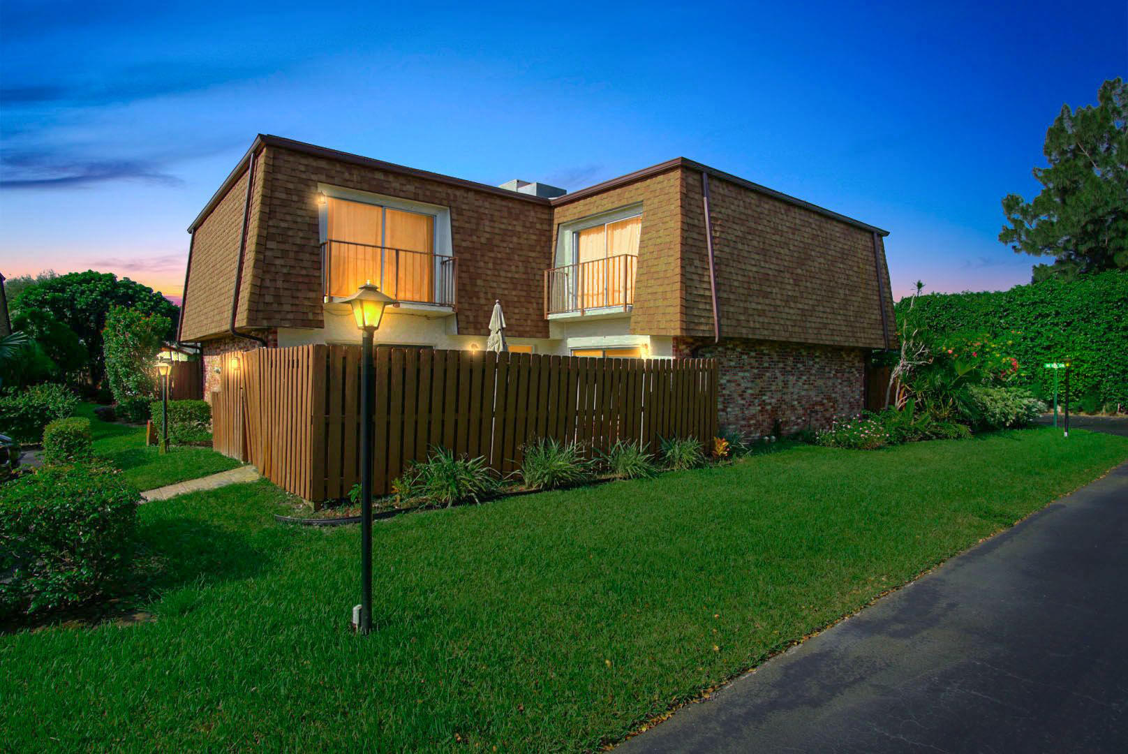 LOS MANGOS 1 properties for sale, Boynton Beach,33435 FL. Boca Agency