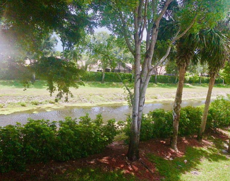 2/2.1 in Verona Lakes for sale 315,000