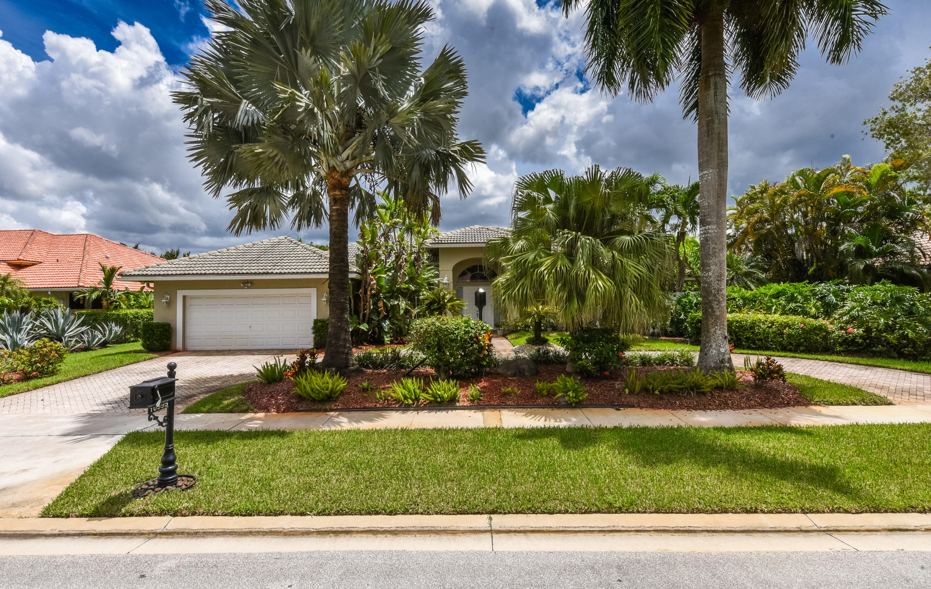 STONEBRIDGE 21 properties for sale, Boca Raton,33498 FL. Boca Agency Real Estate.