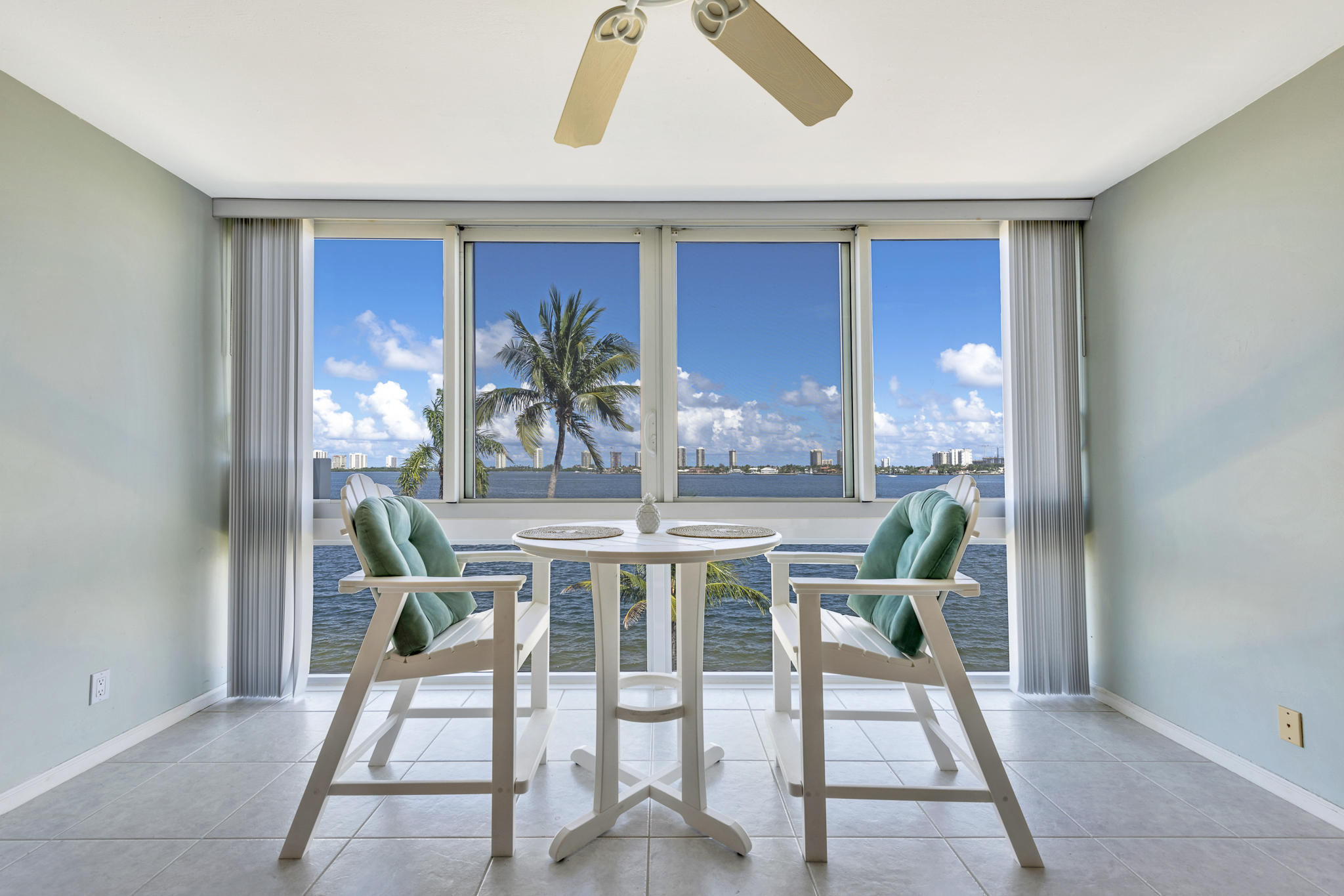 Lake Harbour Towers Condo 8 properties for sale, Lake Park,33403 FL. Boca Agency Real Estate.