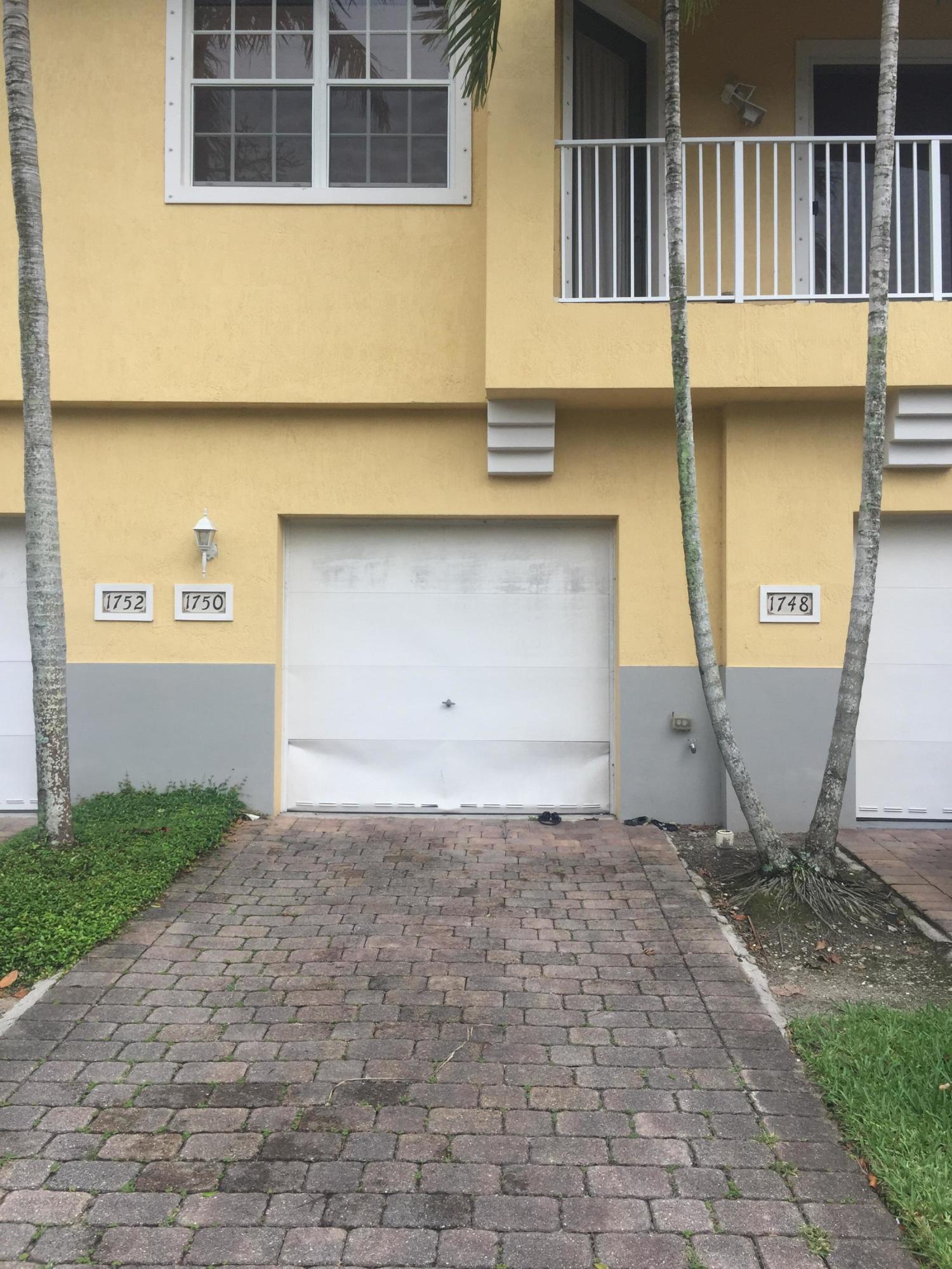 VILLA ROSA 4 properties for sale, Riviera Beach,33404 FL. Boca Agency