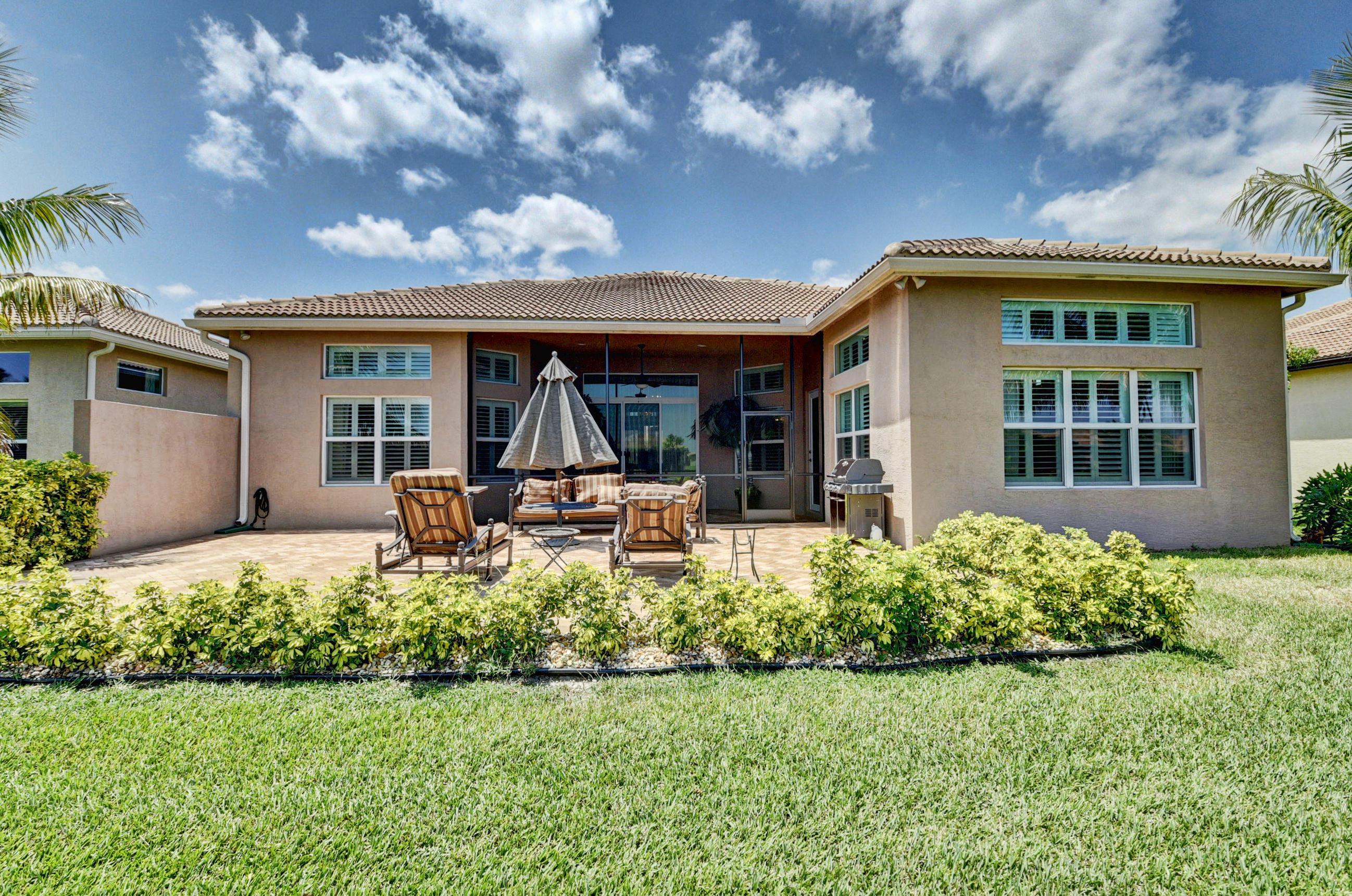 3/3 in Valencia Cove for sale 699,000