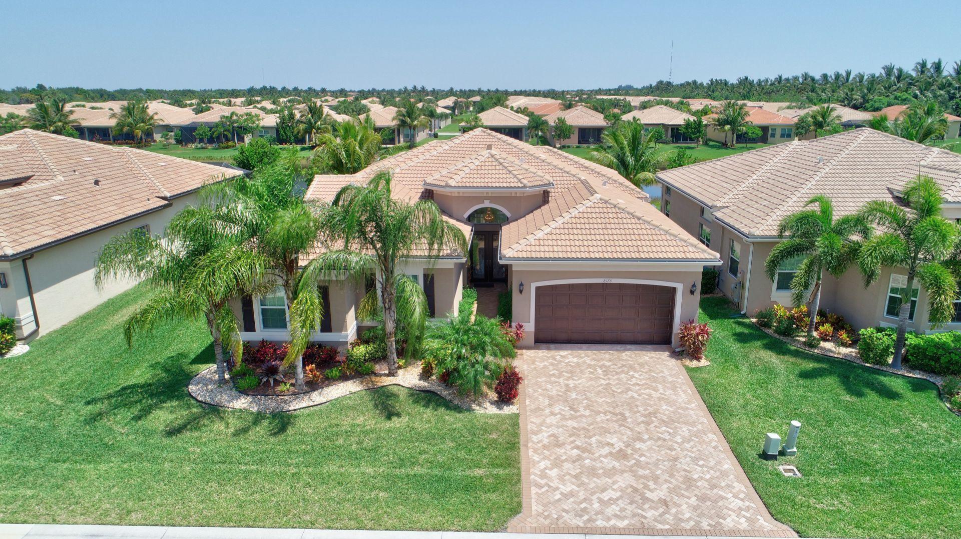 3/3 in Valencia Cove for sale 699,000