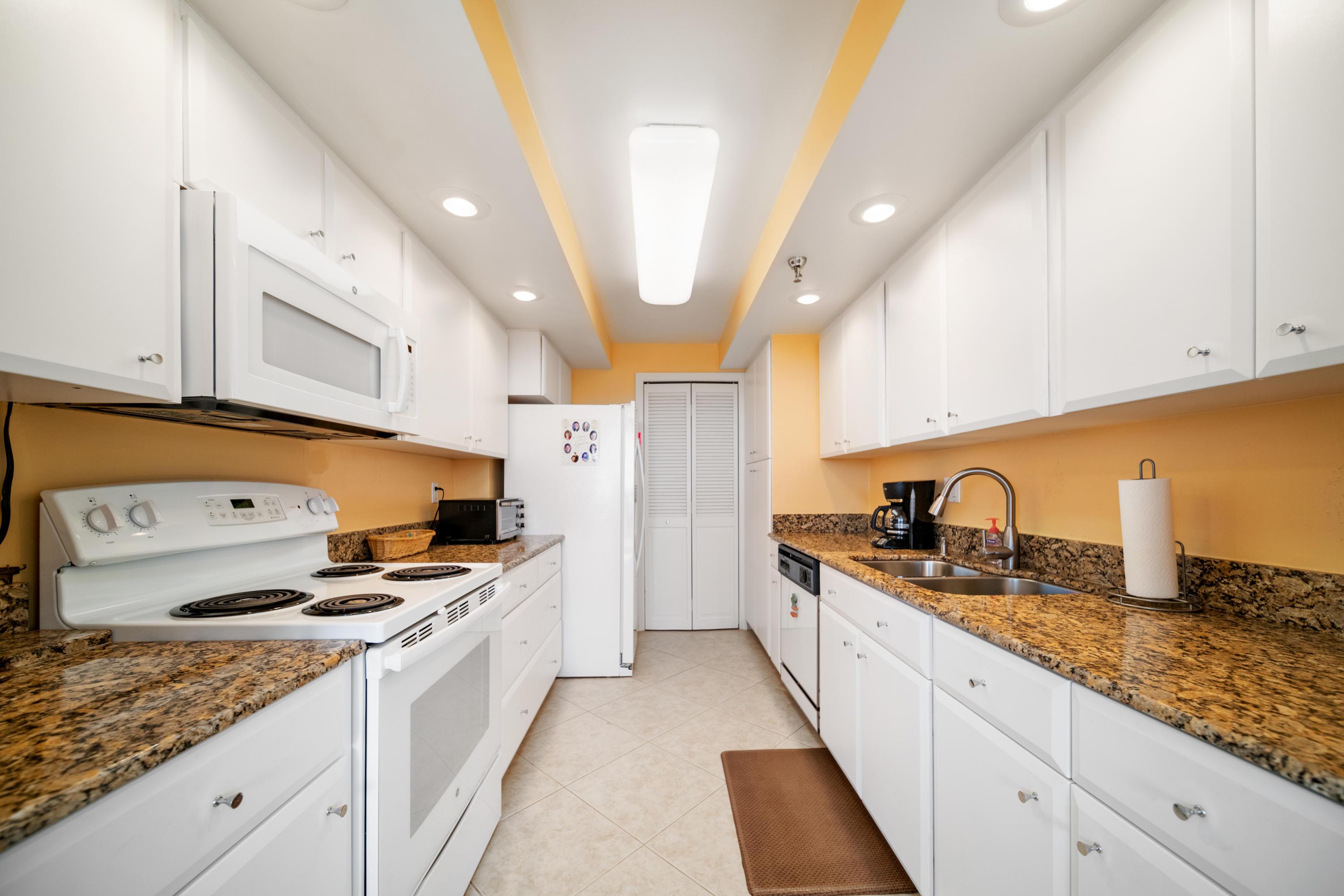 PORTA BELLA 16 properties for sale, Boca Raton,33487 FL. Boca Agency