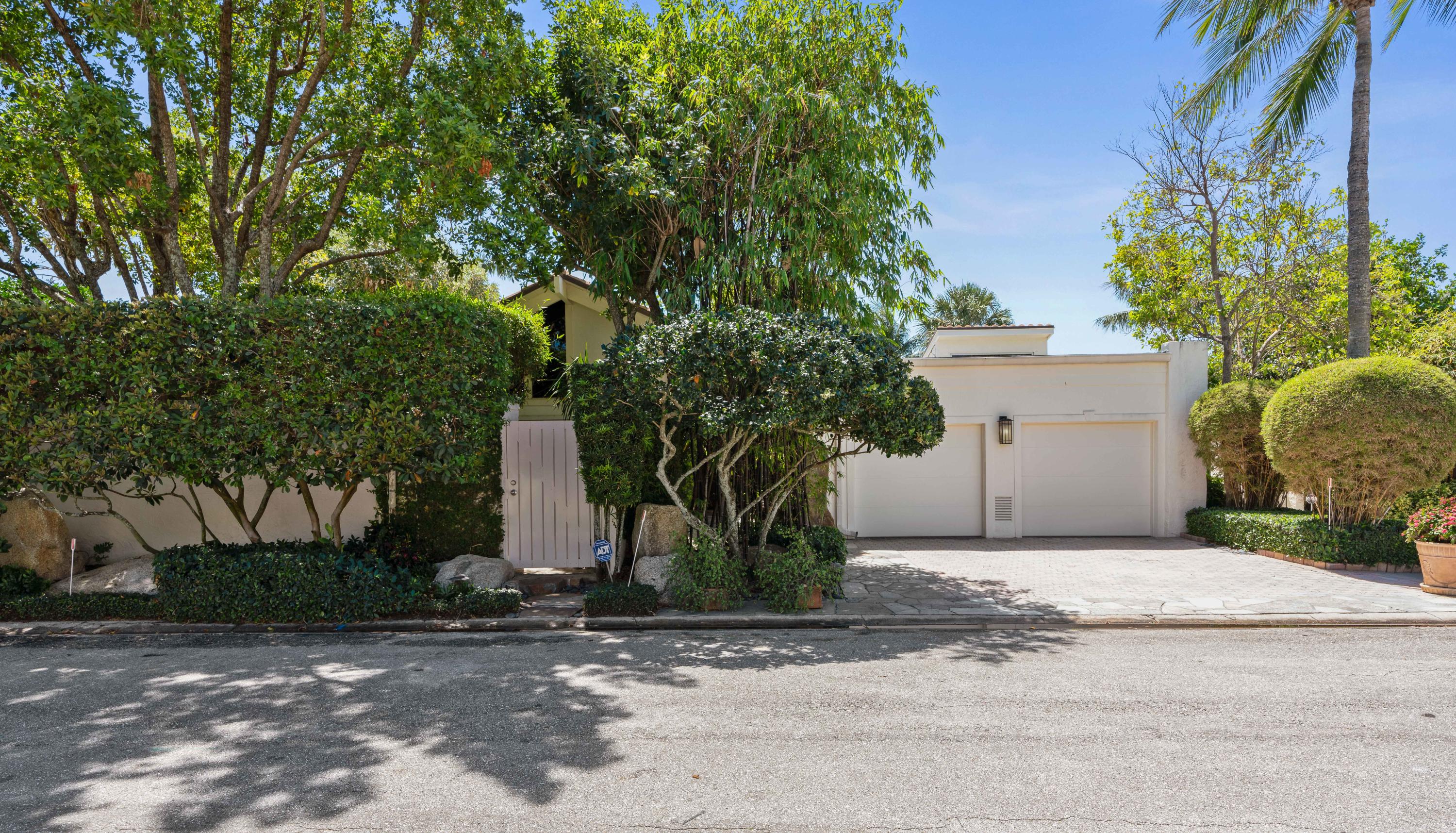 OCEAN WALK 5 properties for sale, Jupiter,33477 FL. Boca Agency Real