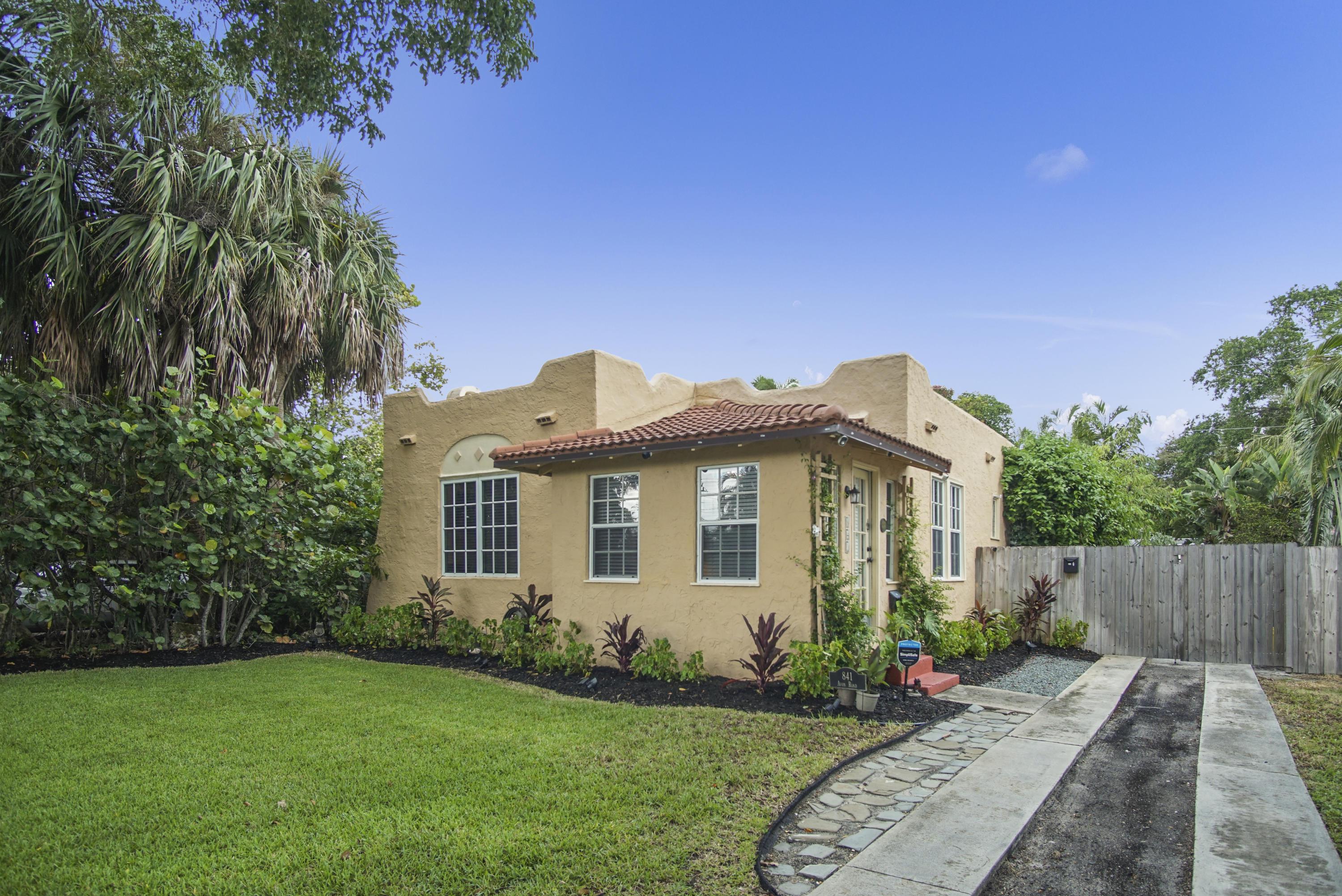 FLAMINGO PARK 16 properties for sale, Miami Beach,33139 FL. Boca