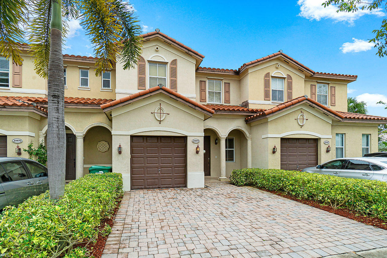 IVES DAIRY TOWNHOMES 2 properties for sale, Miami,33179 FL. Boca