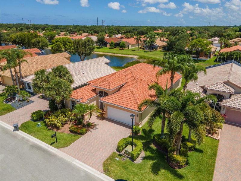 3/2.1 in Ponte Vecchio West for sale 419,000