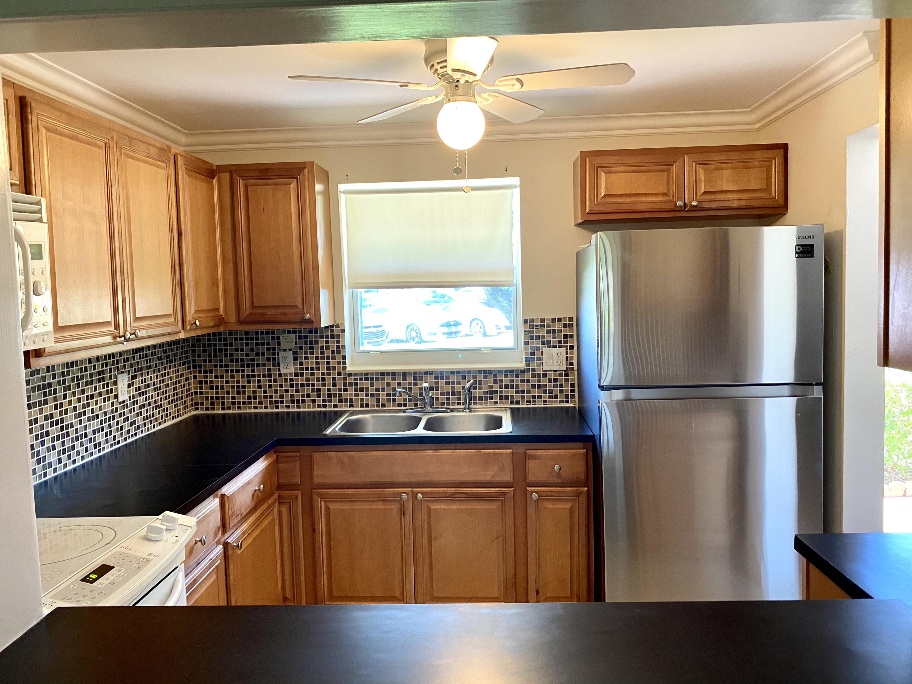 Lakeside Village Condo 19 properties for sale, Palm Springs,33461 FL