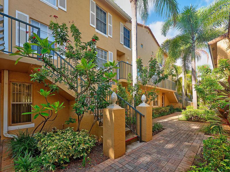 BAY REACH 5 properties for sale, Lake Park,33403 FL. Boca Agency Real