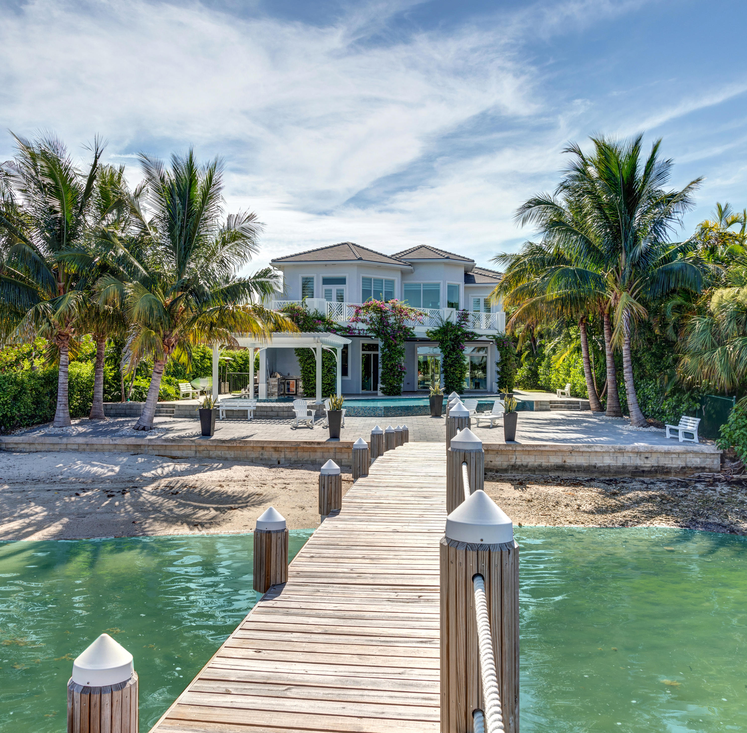 HYPOLUXO ISLAND 14 properties for sale, Lantana,33462 FL. Boca Agency