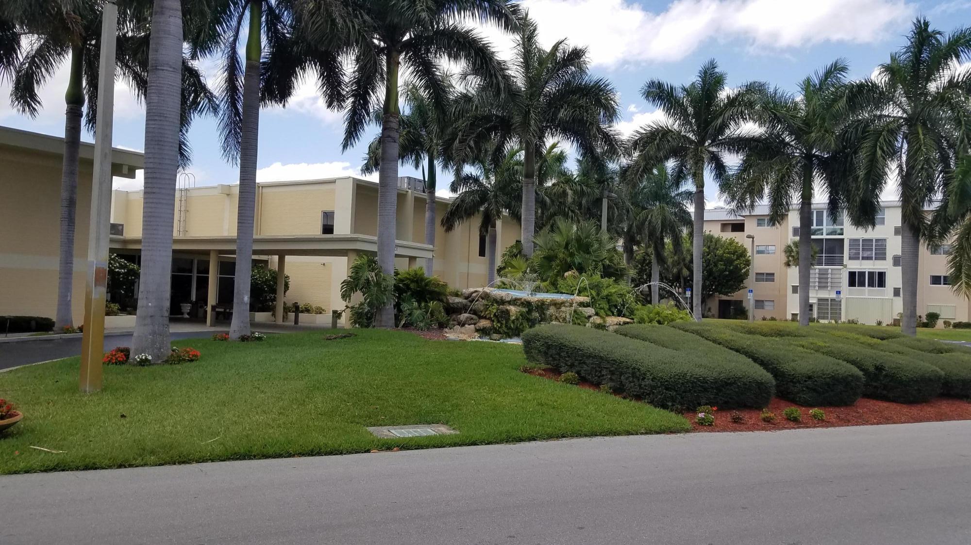 VILLAGE ROYALE 20 properties for sale, Boynton Beach,33435 FL. Boca