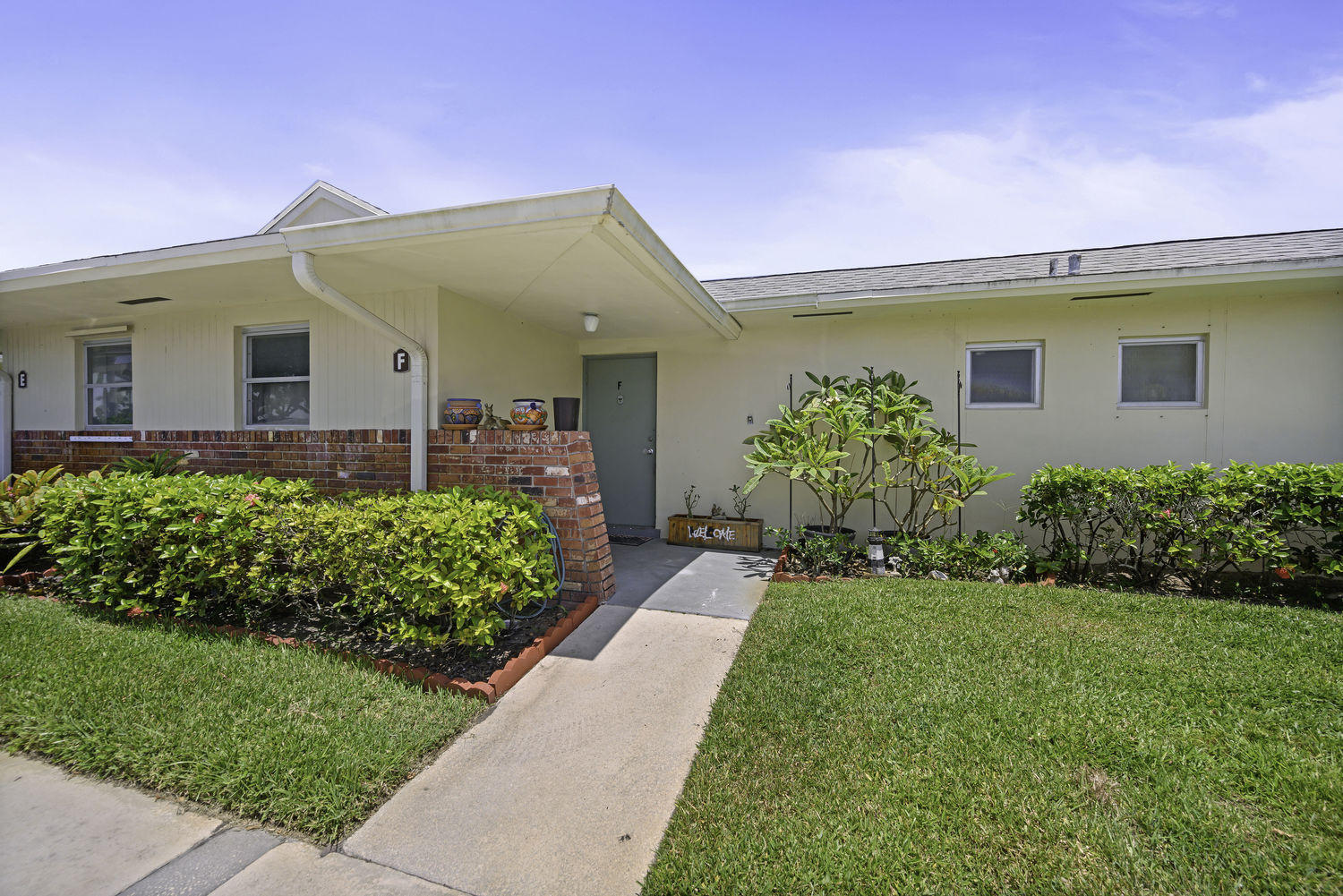 Cresthaven Villas 16 properties for sale, West Palm Beach,33415 FL