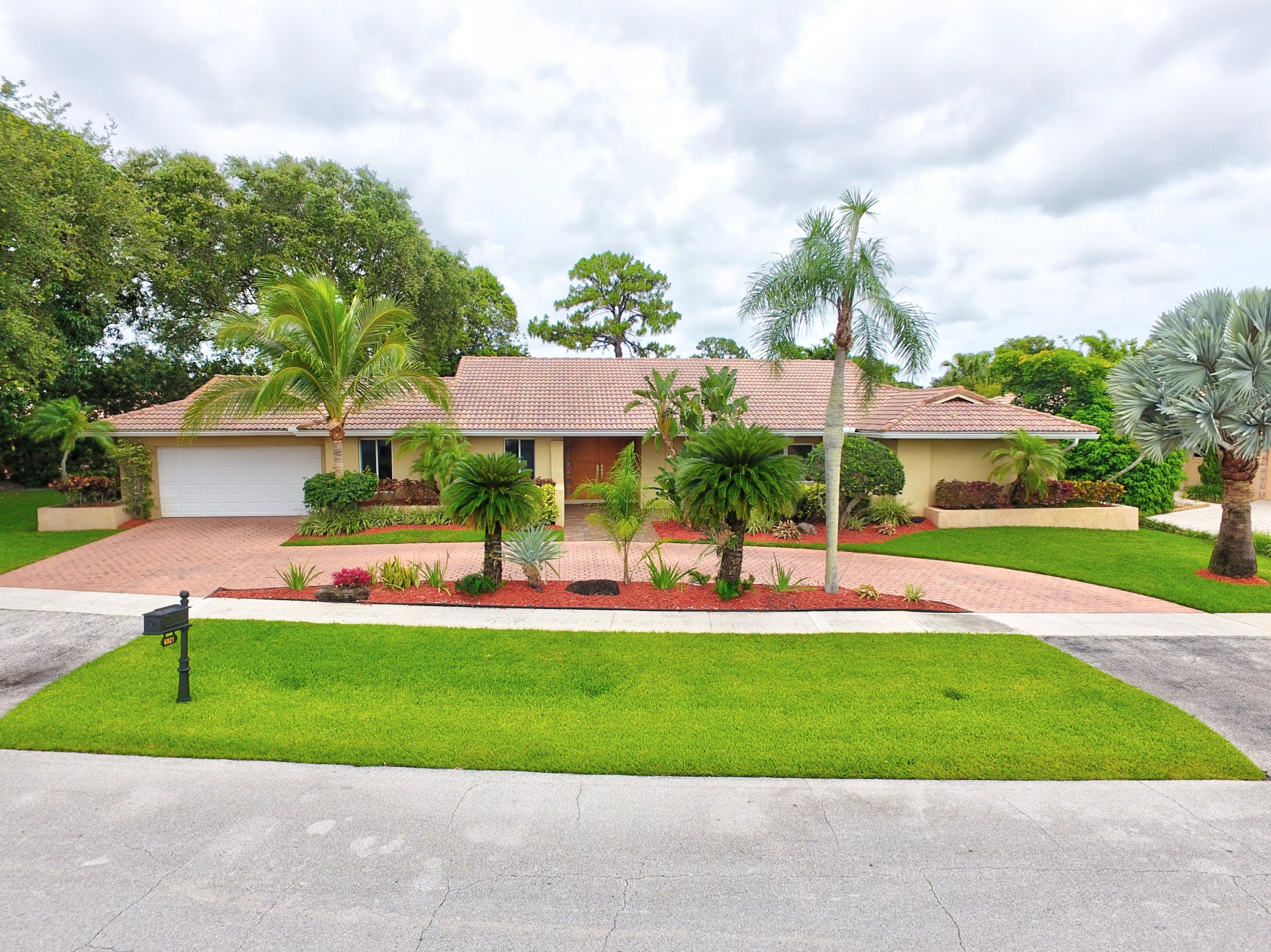 ESTANCIA 11 properties for sale, Boca Raton,33433 FL. Boca Agency