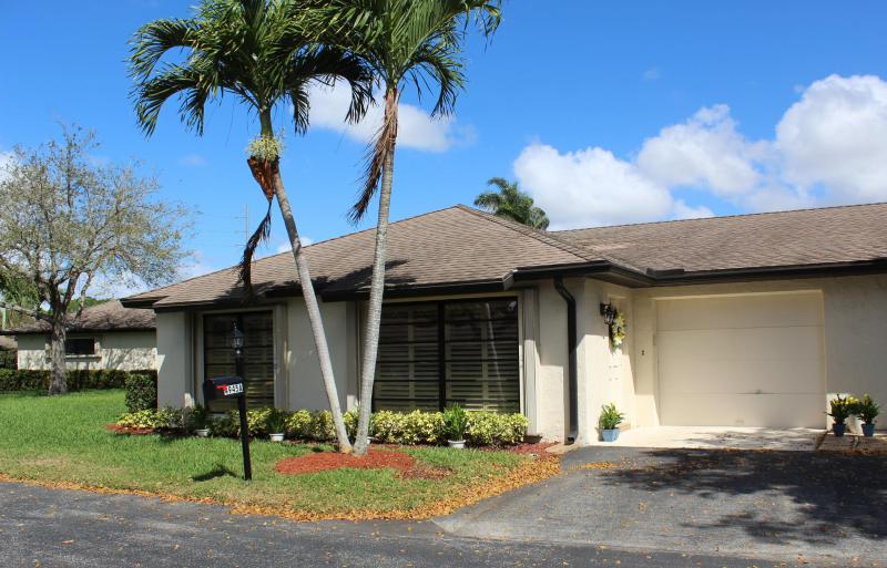 2/2 in Greentree Villas for sale 192,500