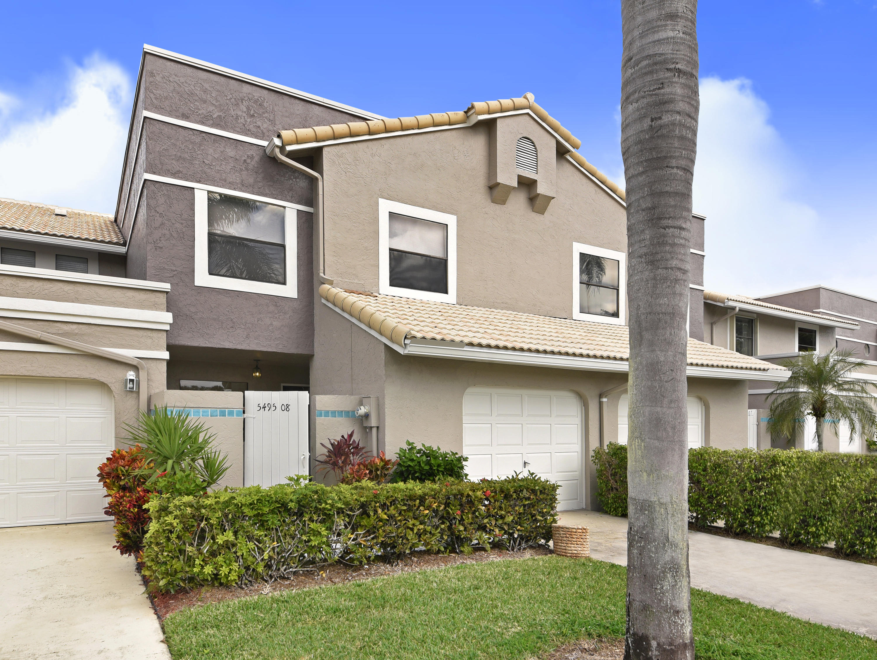 MONTEREY LAKE 5 properties for sale, Delray Beach,33484 FL. Boca