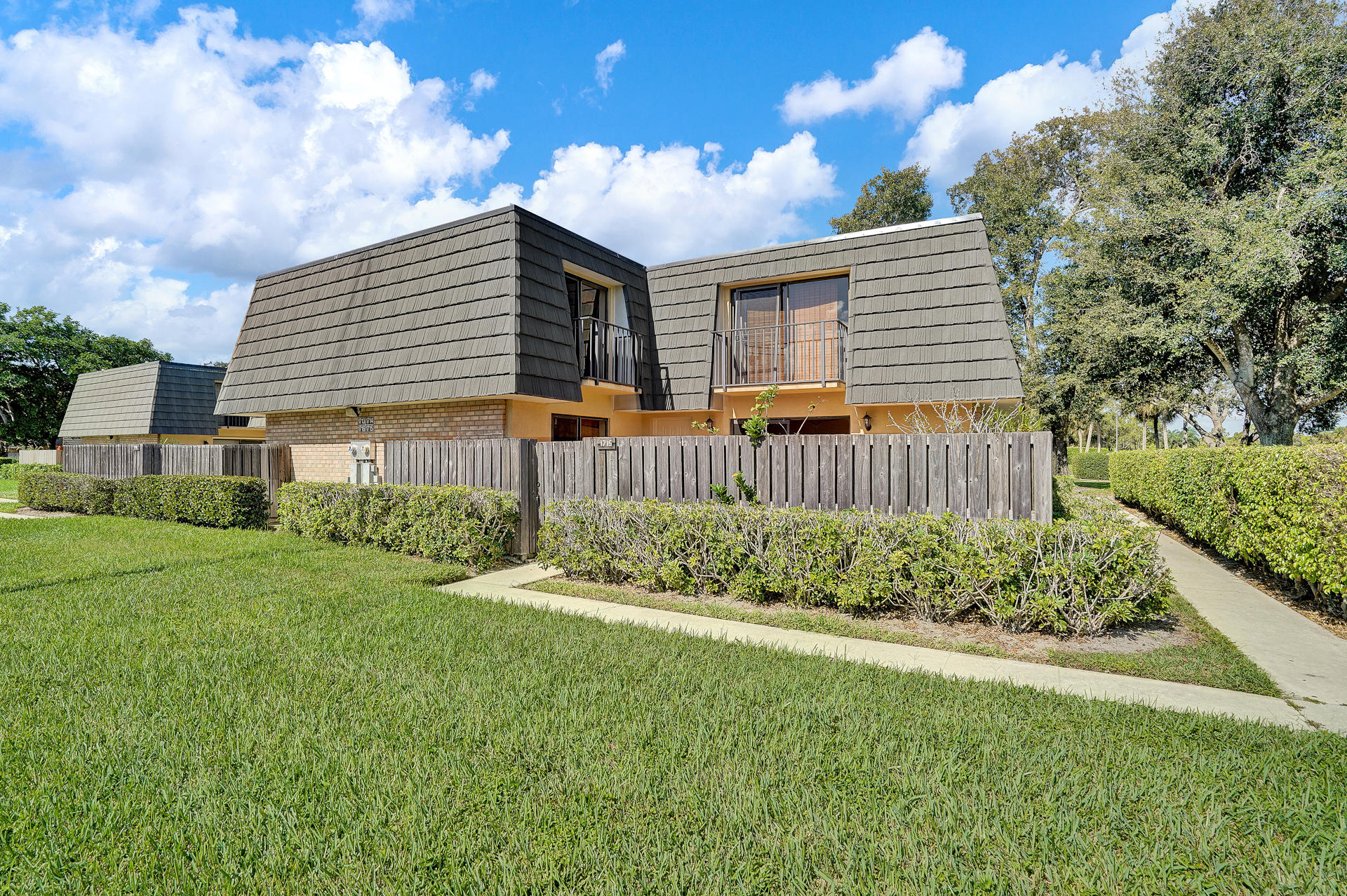 SANDALWOOD 33 properties for sale, West Palm Beach,33407 FL. Boca