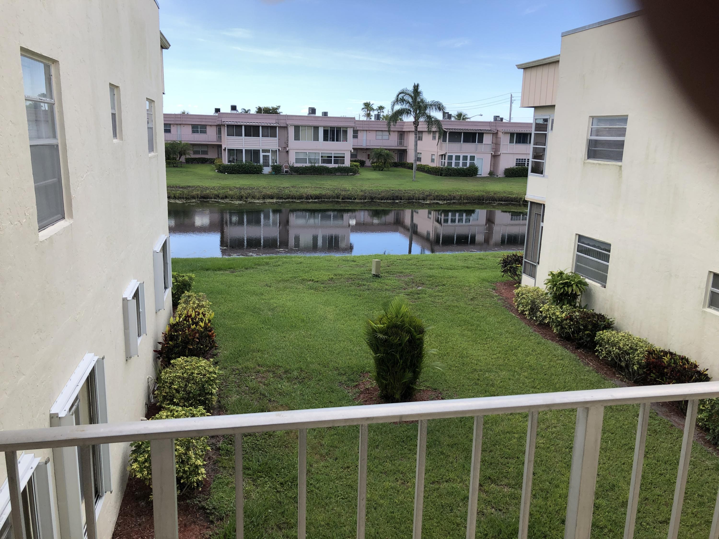 KINGS POINT SAXONY CONDOS 11 properties for sale, Delray Beach,33446